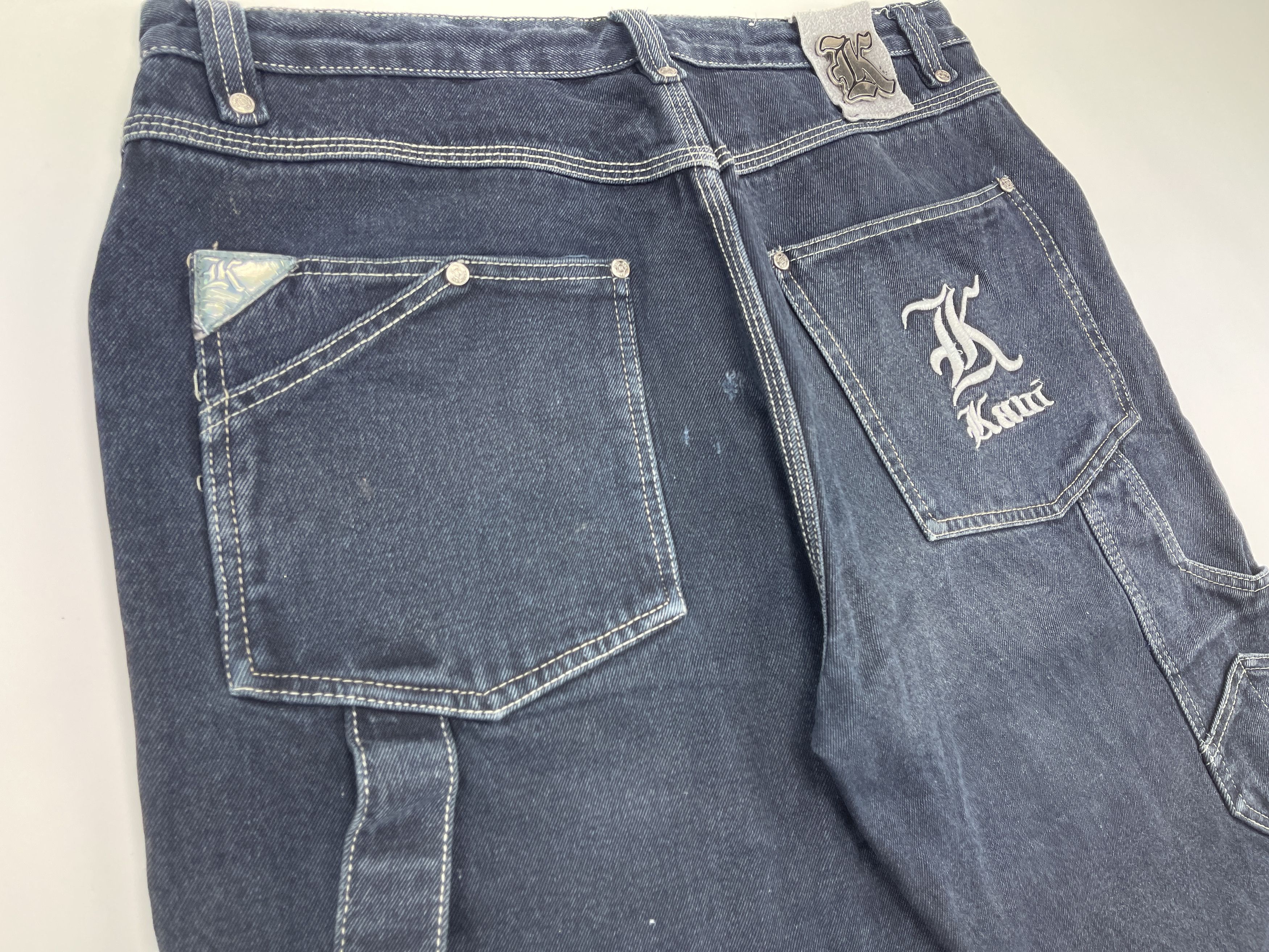 Karl Kani KARL KANI shorts, vintage hip hop baggy jeans, 90s size W 36 Size US 36 / EU 52 - 4 Thumbnail