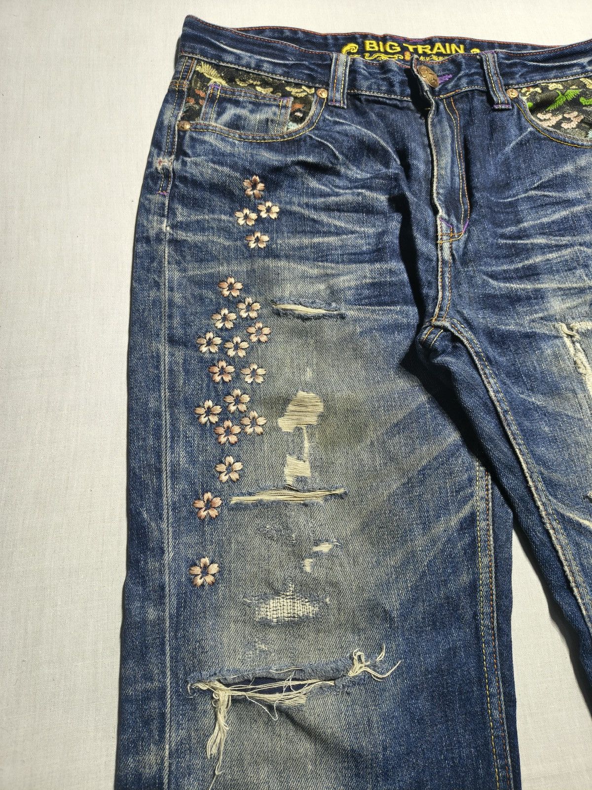 Japanese Brand Big Train Phoenix Embroidered Denim Jeans 🐦‍🔥(031) Size US 34 / EU 50 - 4 Thumbnail