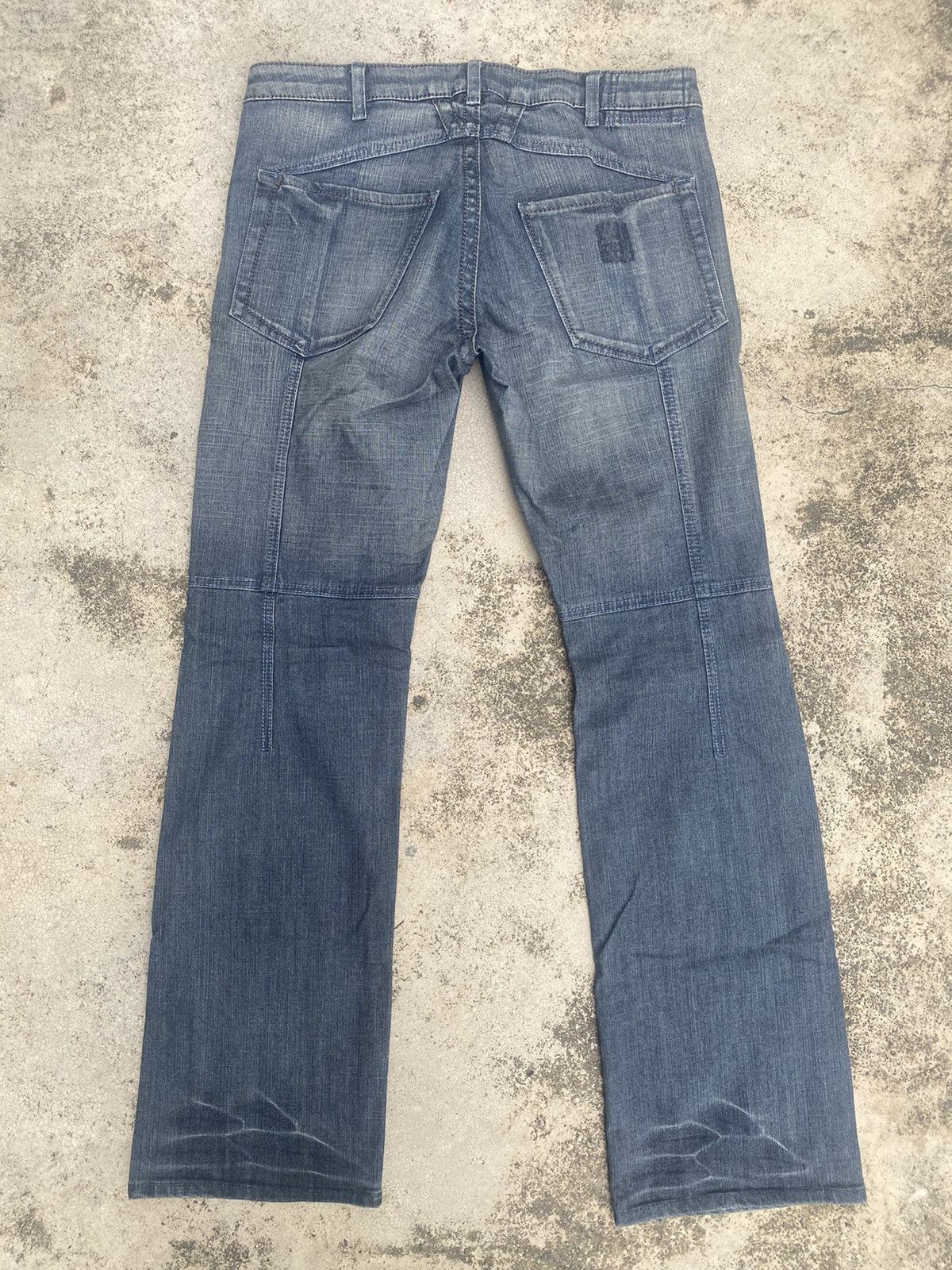 If Six Was Nine × Le Grande Bleu (L.G.B.) × Marithe + Francois Girbaud Flare Jeans Marithe Francois Girbaud Faded Denim Jeans Size US 34 / EU 50 - 15 Thumbnail