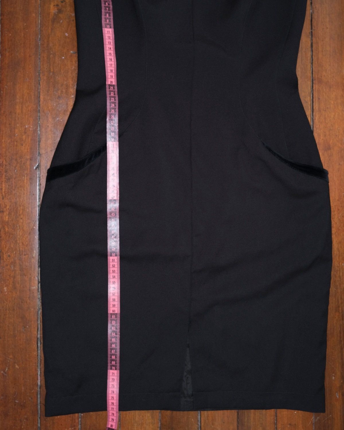 Thierry Mugler F/W 1998 Thierry Mugler Runway Velvet Trim Halter Hourglass Size M / US 6-8 / IT 42-44 - 14 Thumbnail
