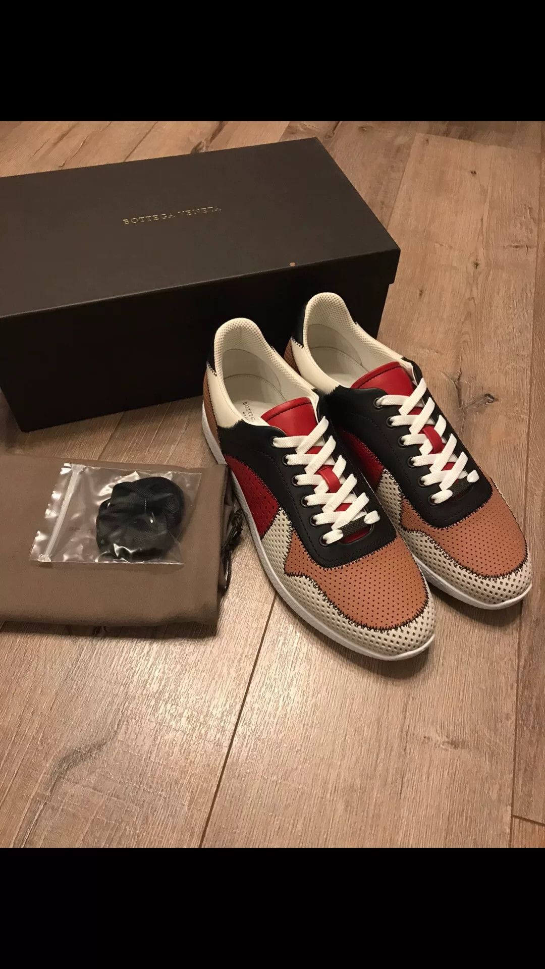 Bottega Veneta Bottega Veneta Color-Block Leather Casual Shoes Size US 8 / EU 41 - 1 Thumbnail