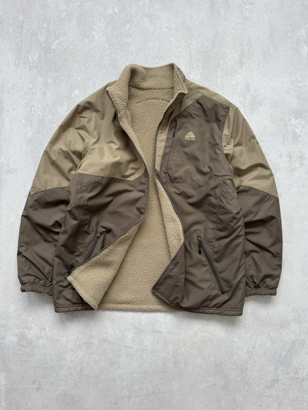 Vintage Nike ACG 00s Reversible Brown Teddy/Nylon Jacket Y2K