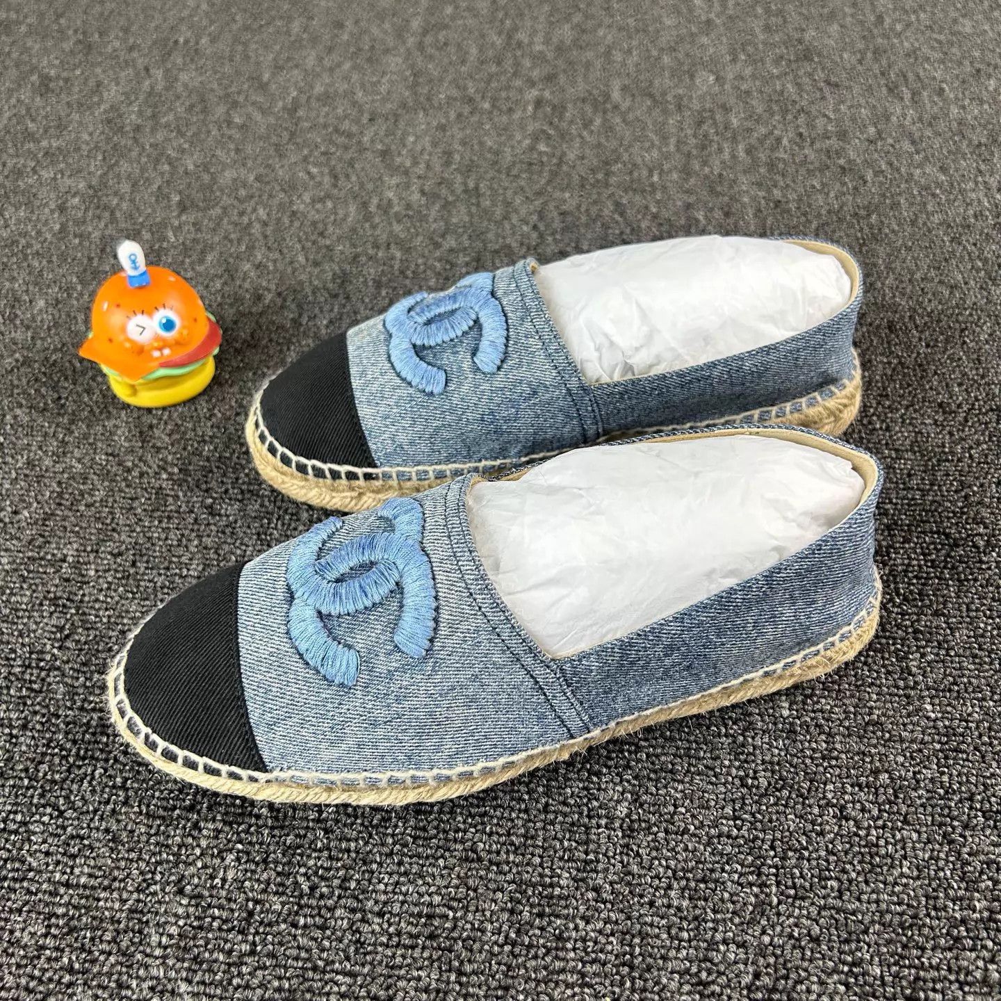 Chanel Chanel Denim CC Embroidered Fisherman Shoes 36 Size US 5.5 / IT 35.5 - 1 Thumbnail