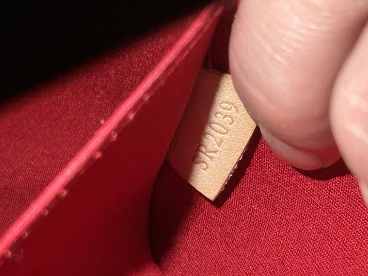 Louis Vuitton Louis Vuitton Monogramm Vernis drive Roxbury Tasche Rot Size ONE SIZE - 11 Thumbnail