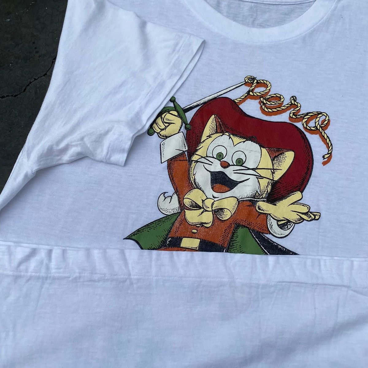 Japanese Brand RARE ‼️ Puss in Boots Size US M / EU 48-50 / 2 - 4 Thumbnail