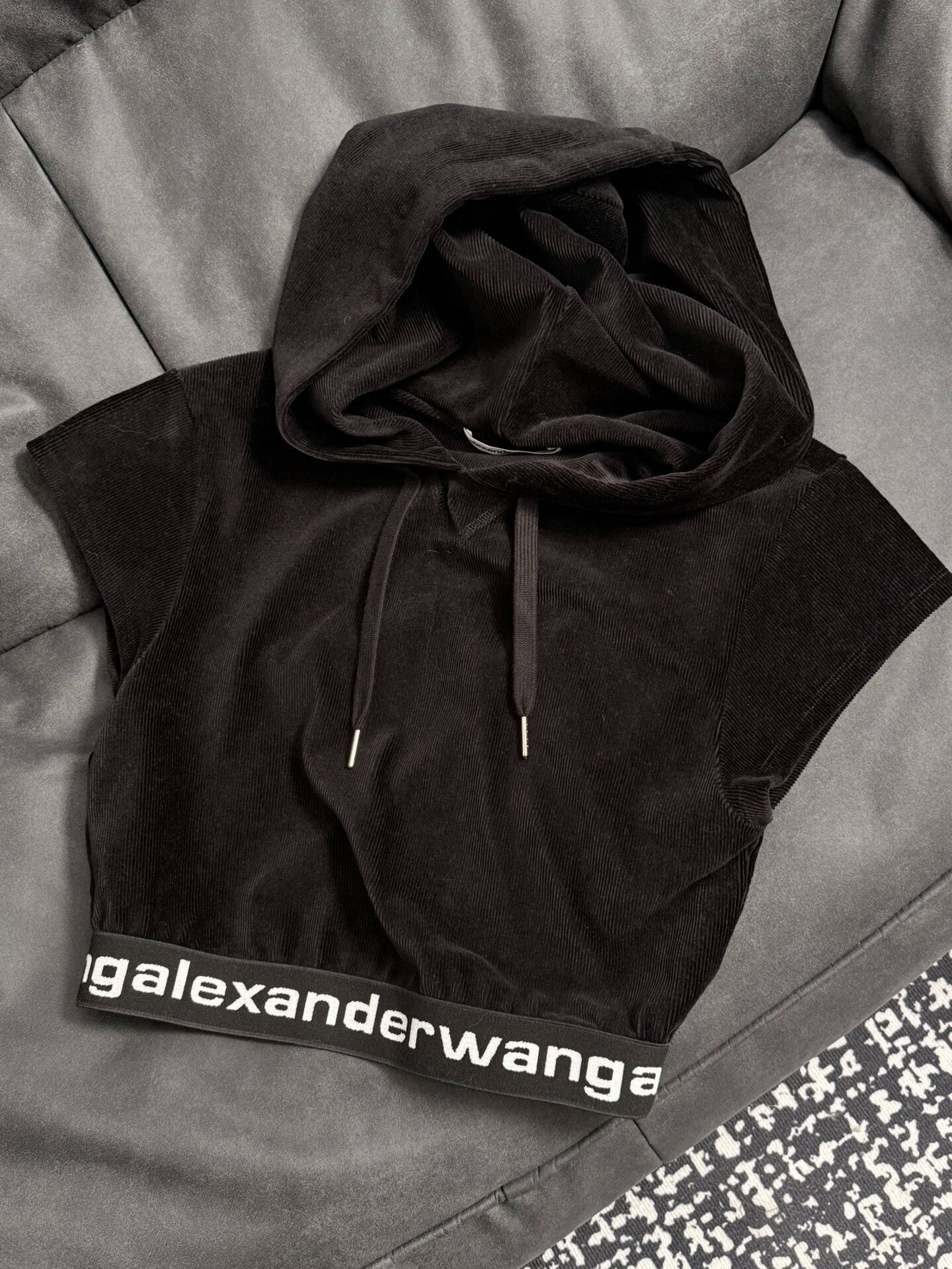 Alexander Wang Alexander Wang Black Corduroy Hooded Short-Sleeve XS Size XS / US 0-2 / IT 36-38 - 1 Thumbnail