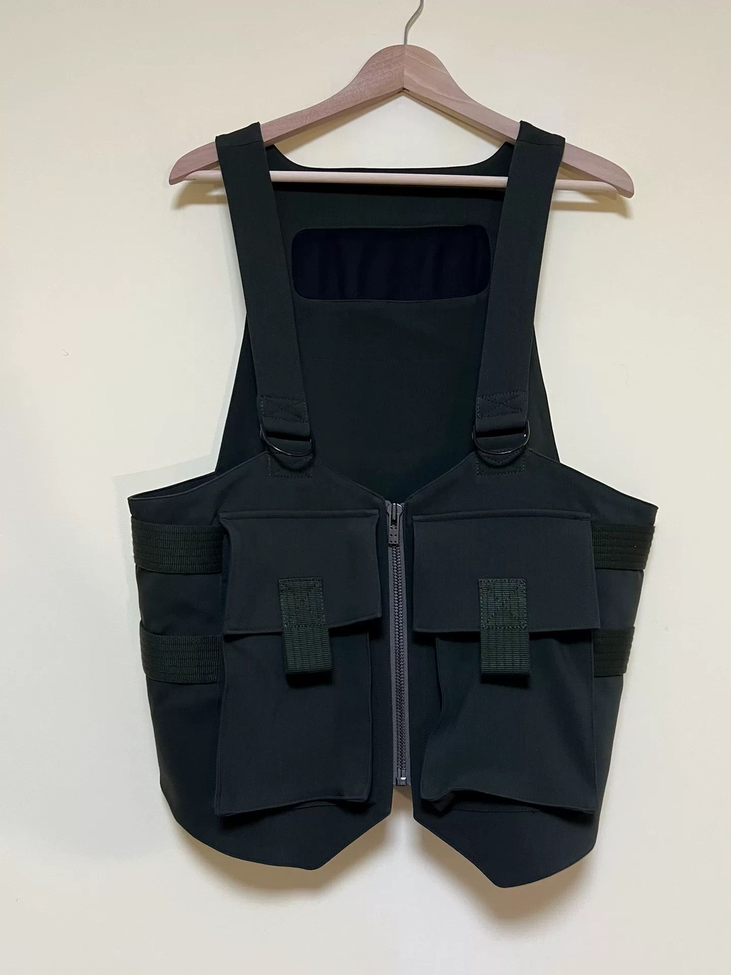 Devoa Stylish Tactical Vest for Versatile Outfits Size US M / EU 48-50 / 2 - 1 Thumbnail