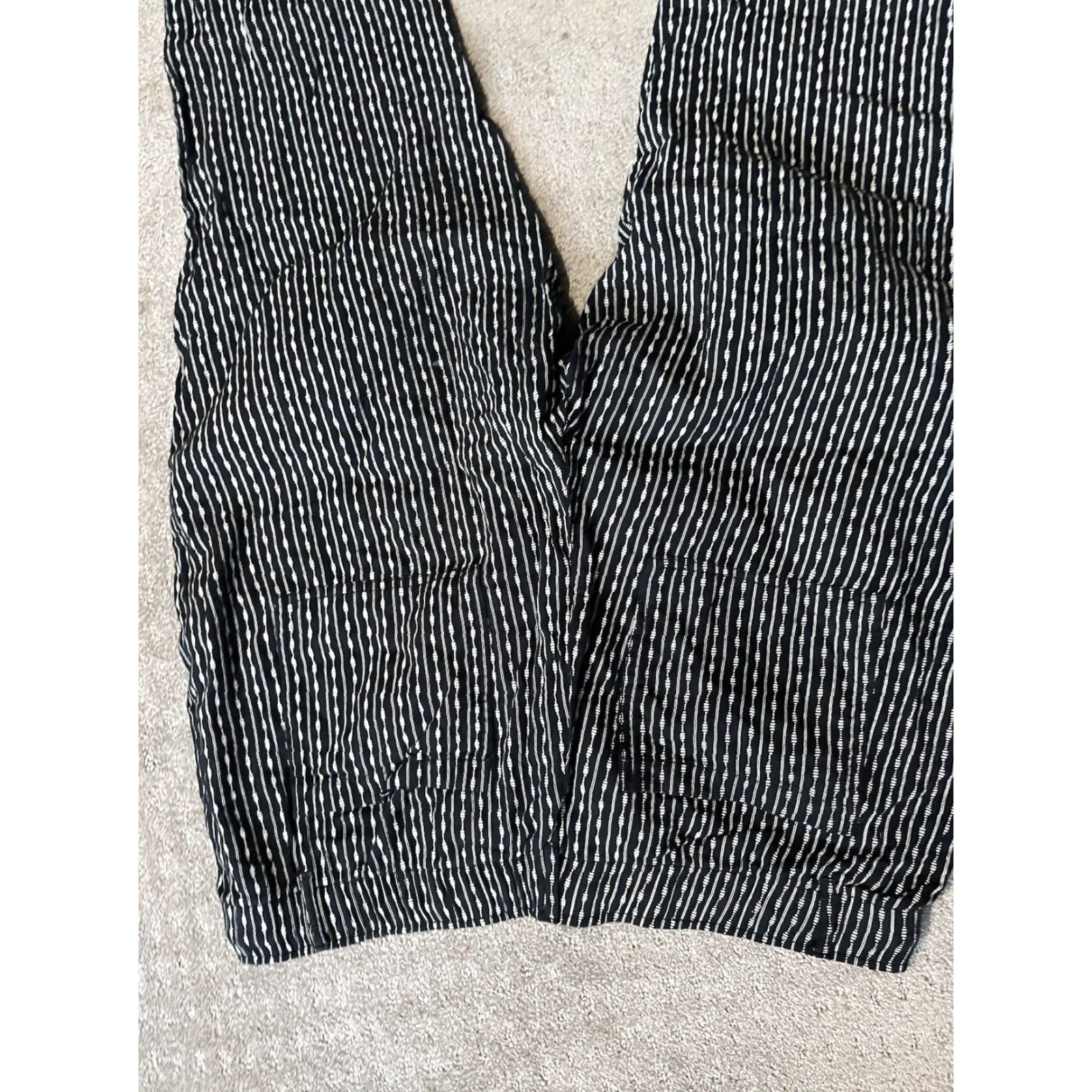 Old Navy Old Navy Pants Womens XL Black Pull On Cropped Tapered Casual Size 40" / US 18 - 4 Thumbnail