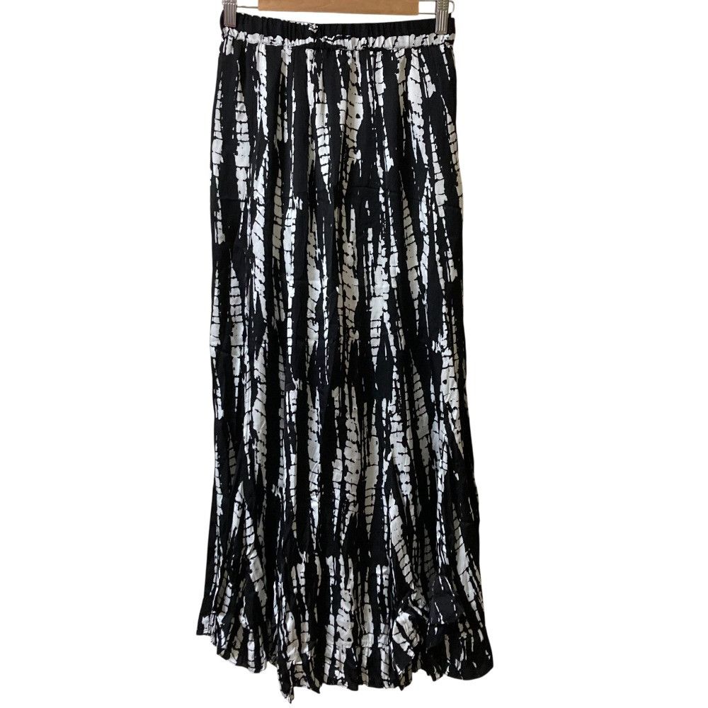 Other Other Sov. DOUBLE STANDARD CLOTHING Print Skirt Others Skirts 0302171253 DUTY FREE for USA Size ONE SIZE - 1 Thumbnail