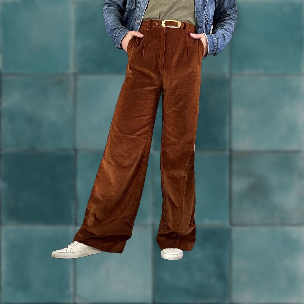Velour VINTAGE Alpaq California Pants High Waist Velour Flared 1970s Brown 26x31 Women’s 80s Rockabilly Mens? (Gender at end) Size 30" / US 8 / IT 44 - 1 Thumbnail