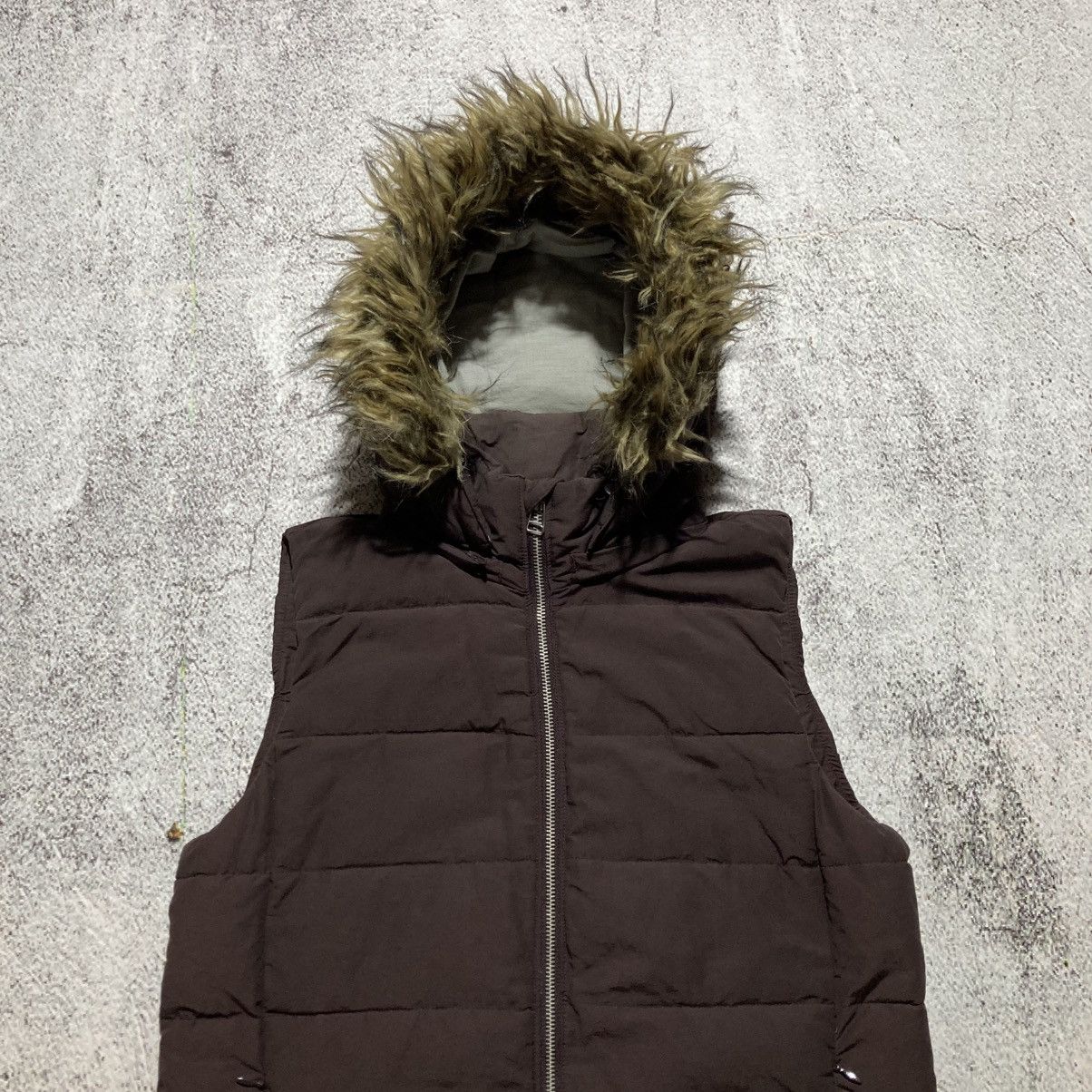 Japanese Brand 2000s Gap Gothic Punk Style Down Jacket Fur Vest Brown Size US M / EU 48-50 / 2 - 2 Thumbnail