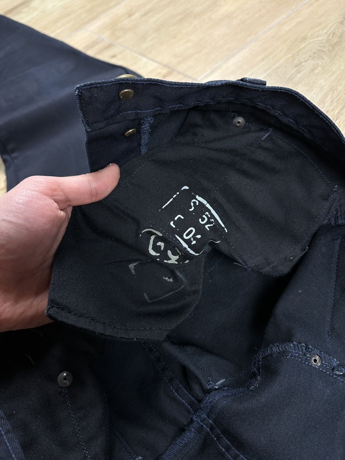 G-Star × Vintage Vintage Y2K G-Star Raw Waxed Denim Pants Size US 30 / EU 46 - 13 Thumbnail