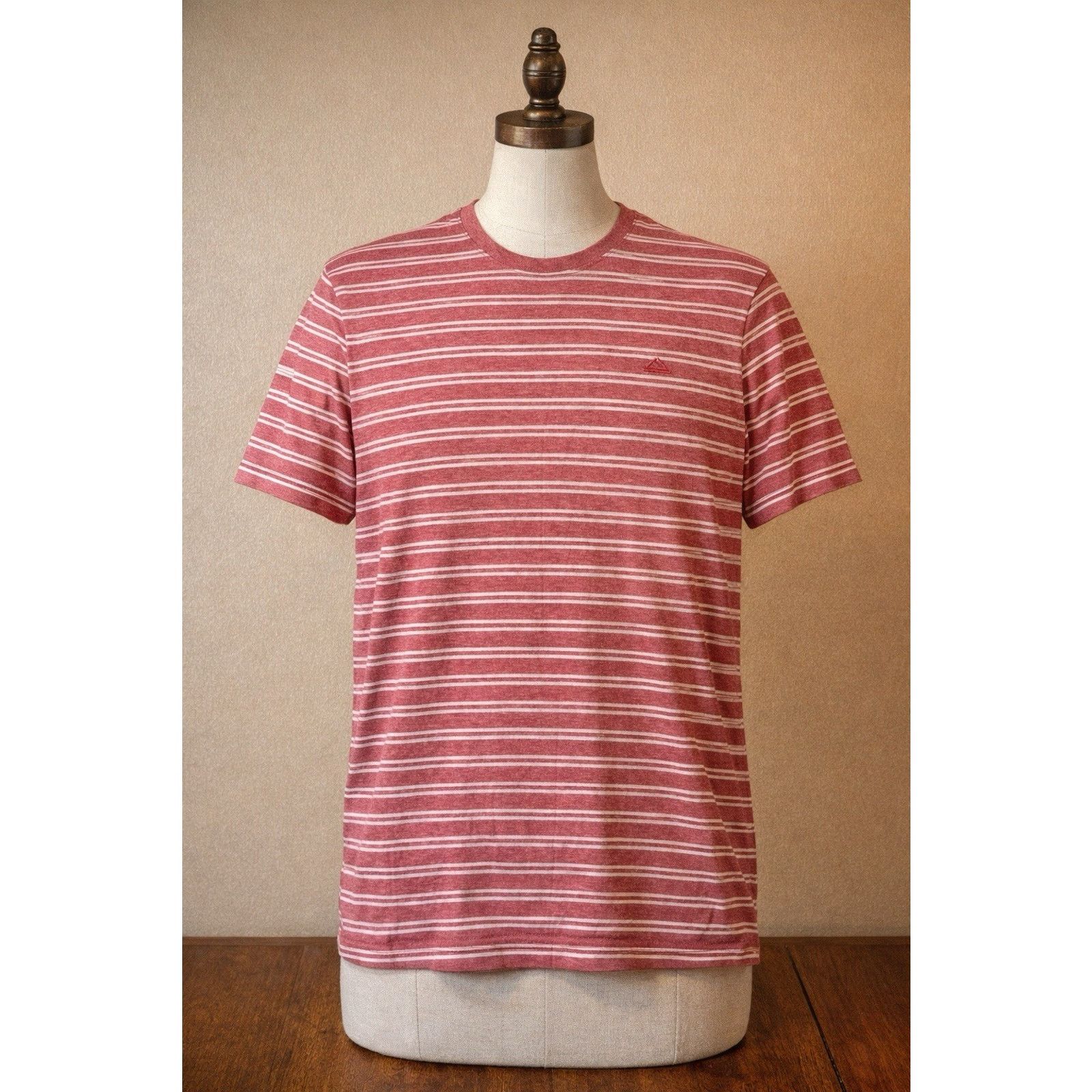 REEF Reef Mens XL Red White Striped T Shirt Surf Cotton Comfort Size US XL / EU 56 / 4 - 1 Thumbnail