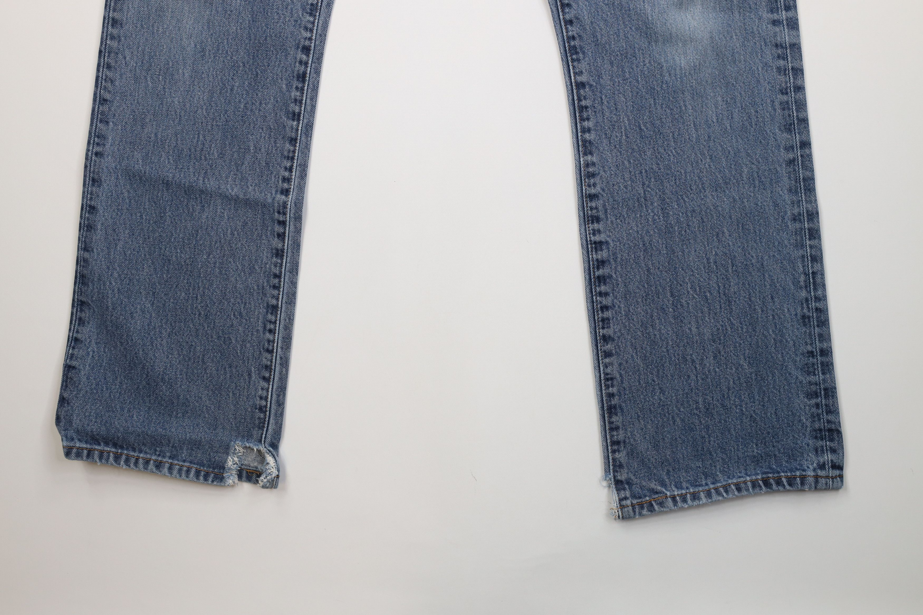 Levi's Vintage Y2K Levis 517 Western Bootcut Wide Leg Flared Jeans Size US 33 - 2 Thumbnail