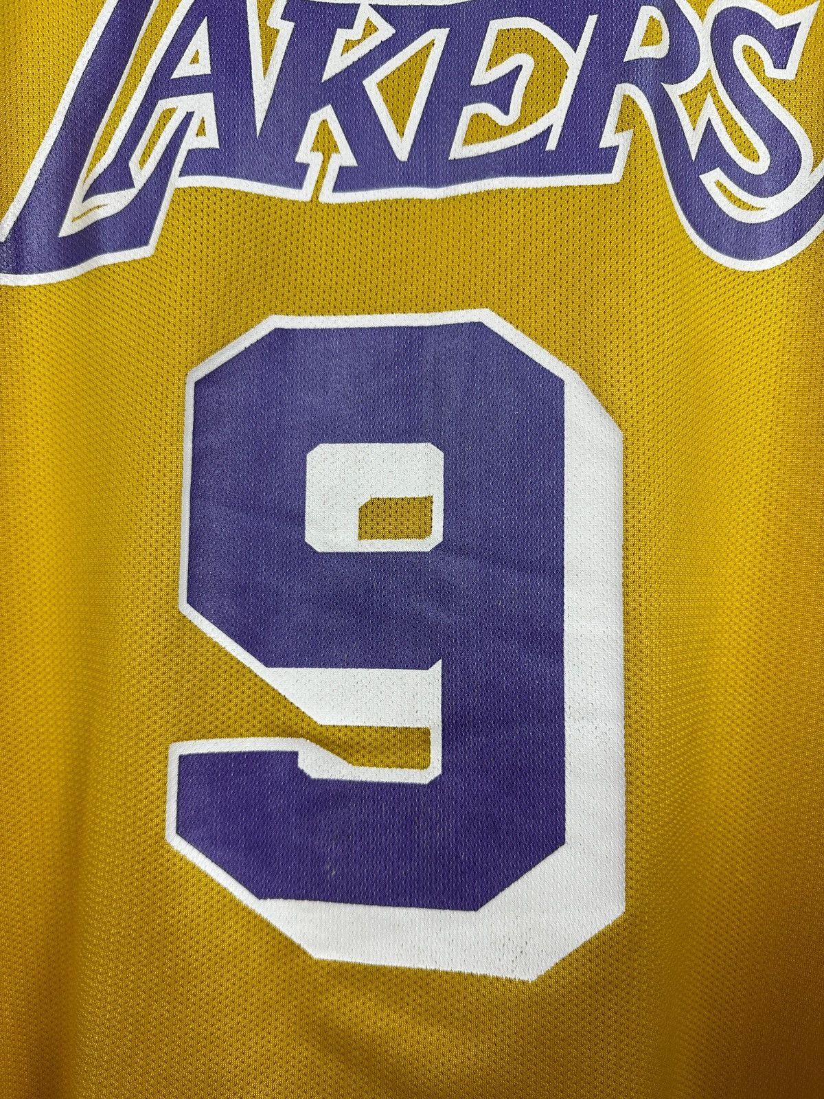 Champion Vintage Los Angeles Lakers Champion Van Exel #9 Jersey Size US S / EU 44-46 / 1 - 9 Thumbnail
