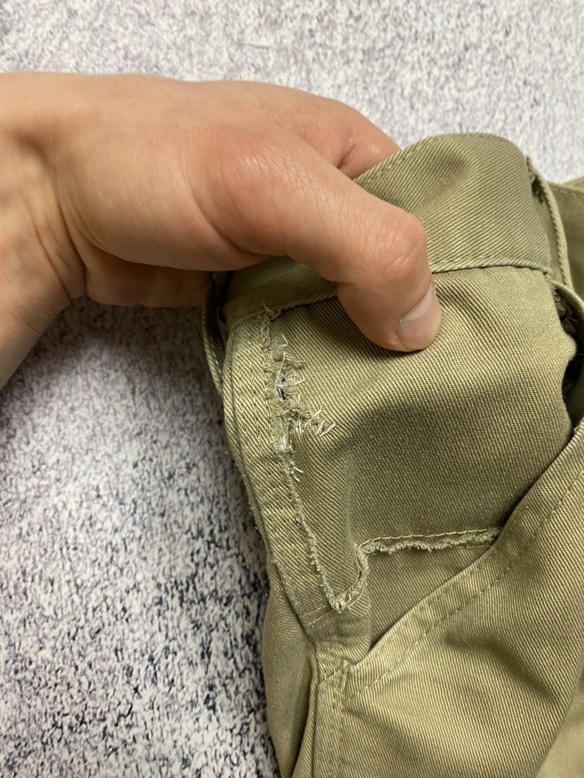 Carhartt × Vintage Vintage Carhartt Simple Work Pants Size 33x34 Size US 33 - 14 Thumbnail