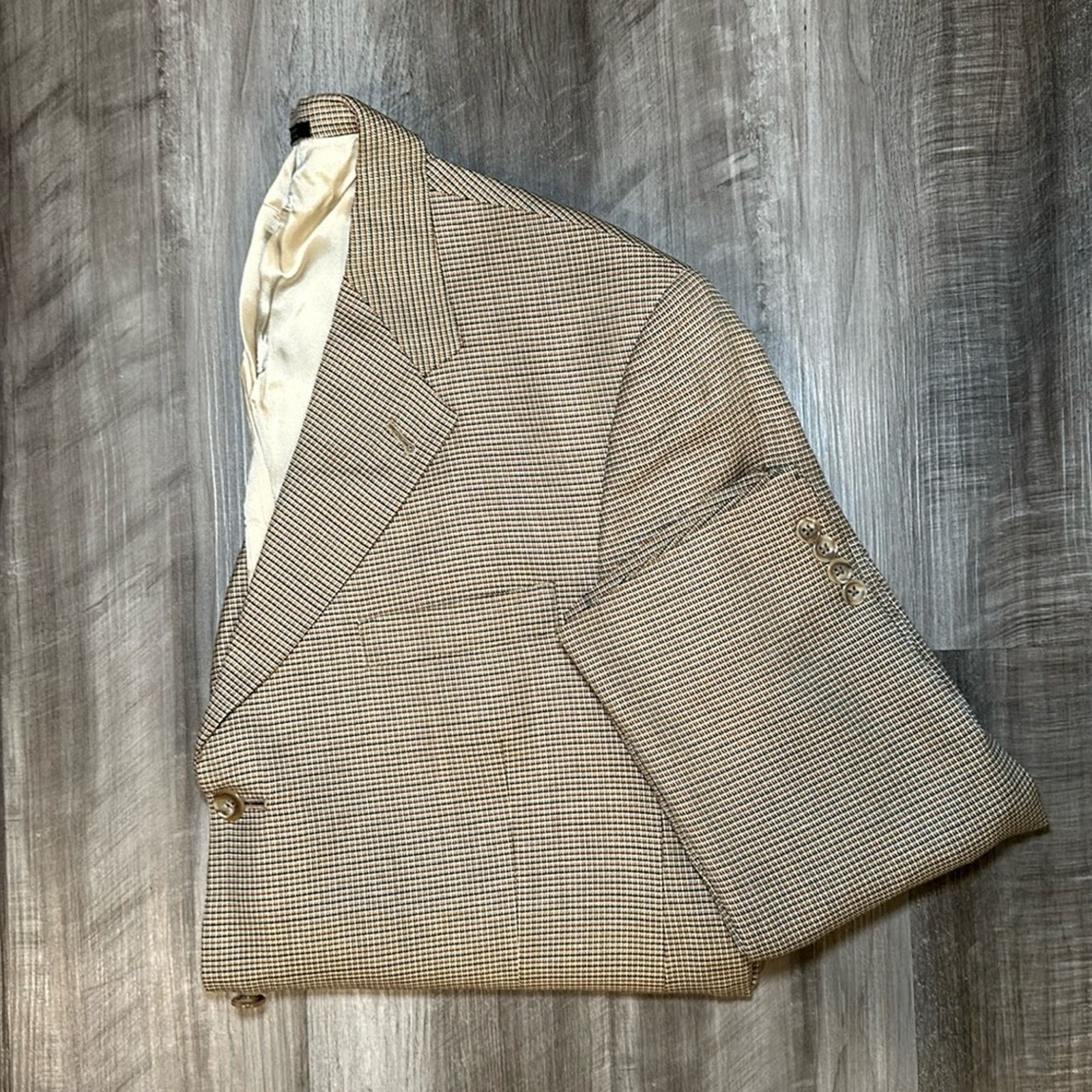 Hart Schaffner Marx Hart Schaffner Marx Sport Coat - 44R Size 44R - 1 Thumbnail