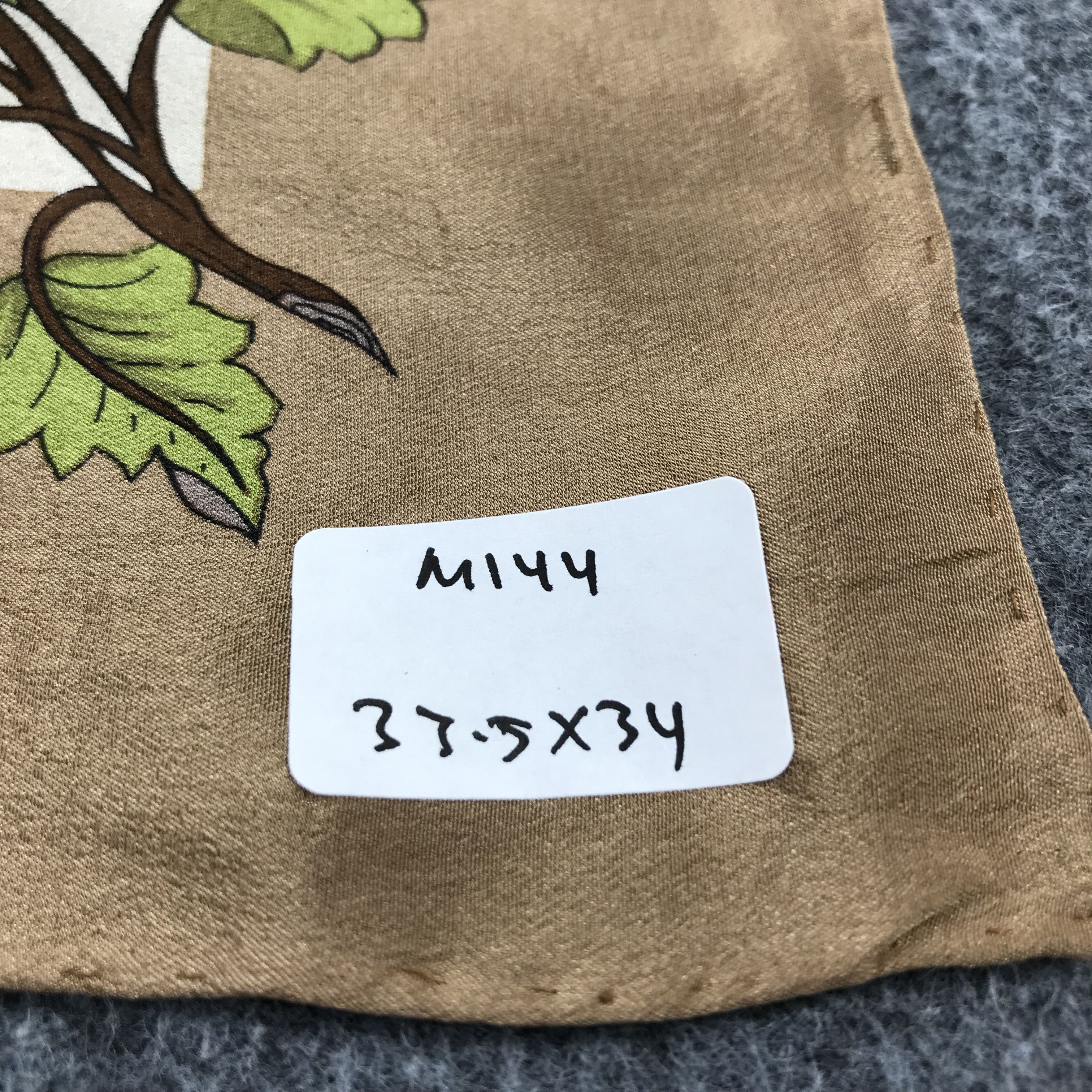 Japanese Brand Vintage Grape Vines Silk Scarf M144 Size ONE SIZE - 6 Thumbnail