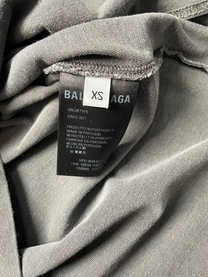 Balenciaga Balenciaga Short Sleeve Size US XS / EU 42 / 0 - 3 Thumbnail