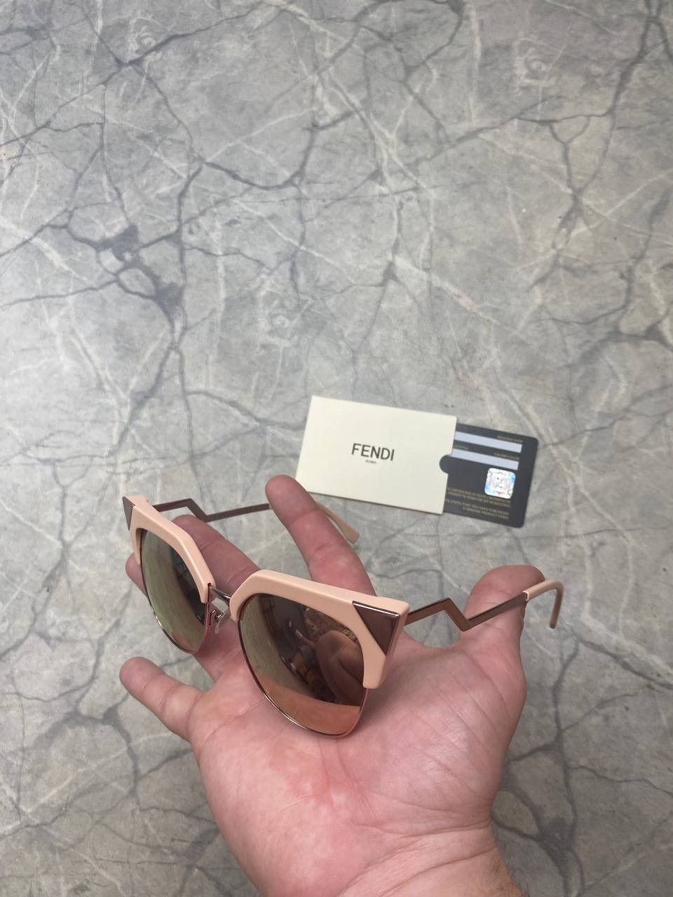 Fendi Fendi y2k Luxury Sunglasses Size ONE SIZE - 2 Thumbnail