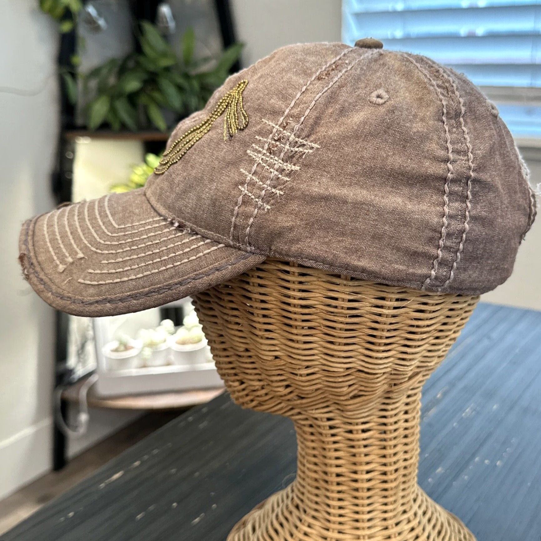 True Religion VINTAGE True Religion Baseball Cap Mens One Size Black Distressed Horseshoe Logo Hat Size ONE SIZE - 4 Thumbnail