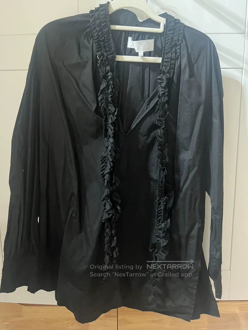 Comme des Garcons Comme Des Garcons Black Ruffled Collar Shirt, Size S Size S / US 4 / IT 40 - 1 Thumbnail