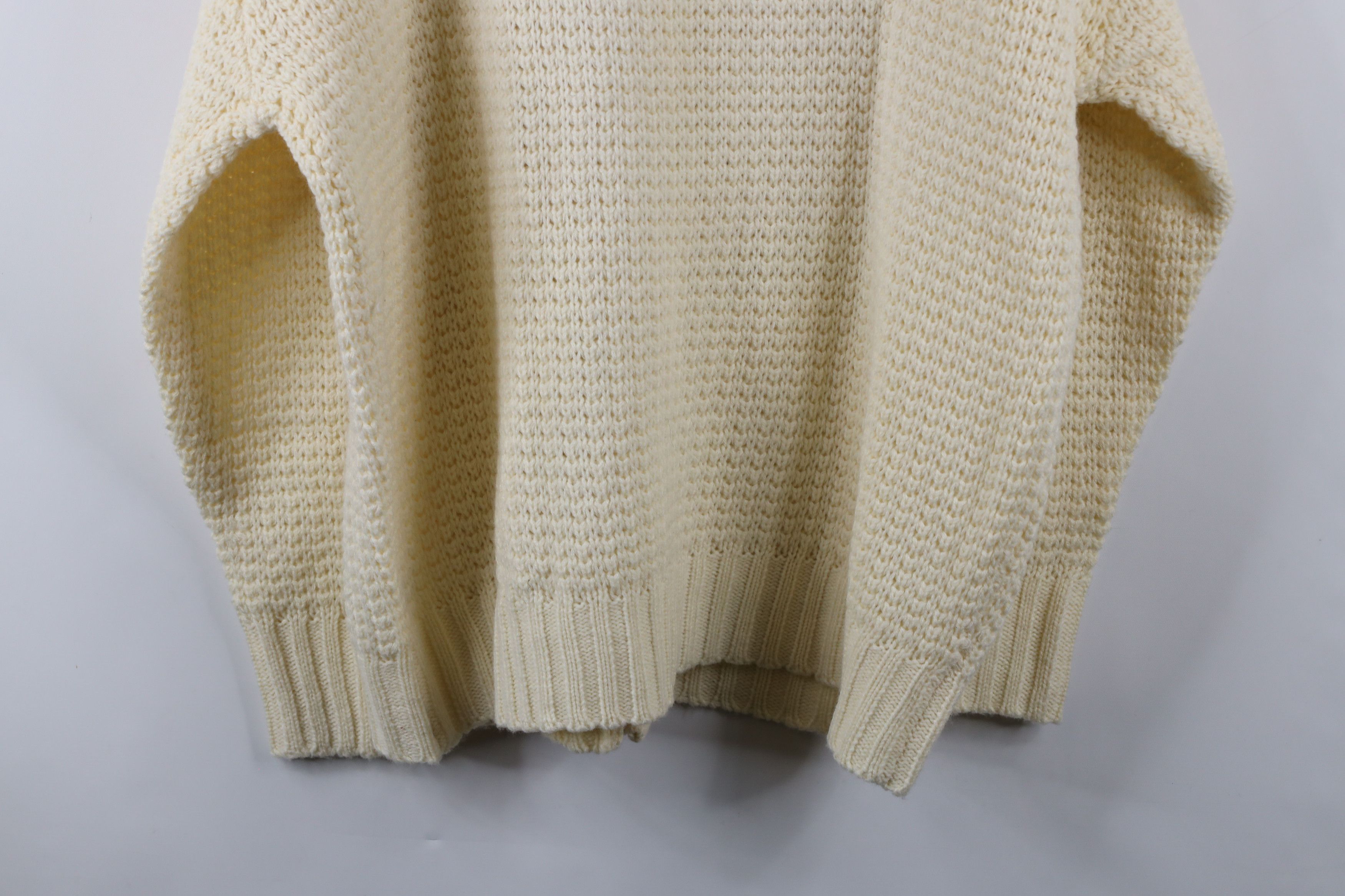 Vintage Vintage 90s Streetwear Knit Shawl Cardigan Sweater Cream Size US XXL / EU 58 / 5 - 11 Thumbnail