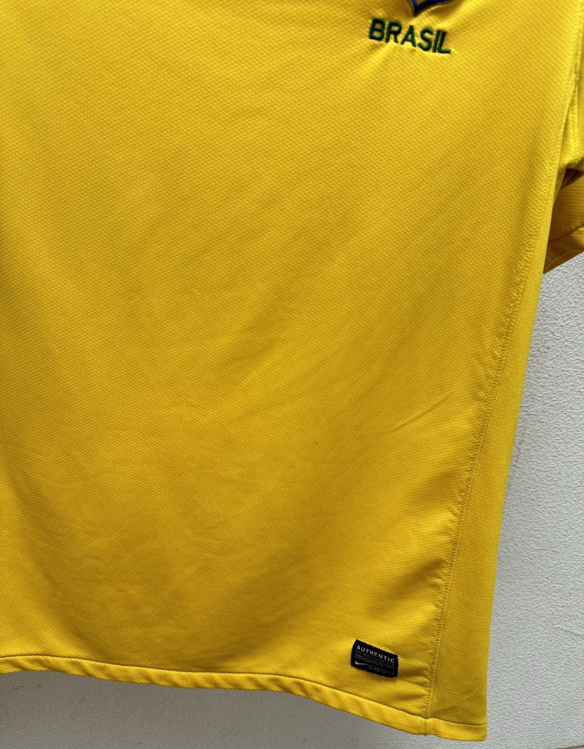Nike Brasil Brazil nike soccer jersey M vintage 2010/11 Size US M / EU 48-50 / 2 - 4 Thumbnail