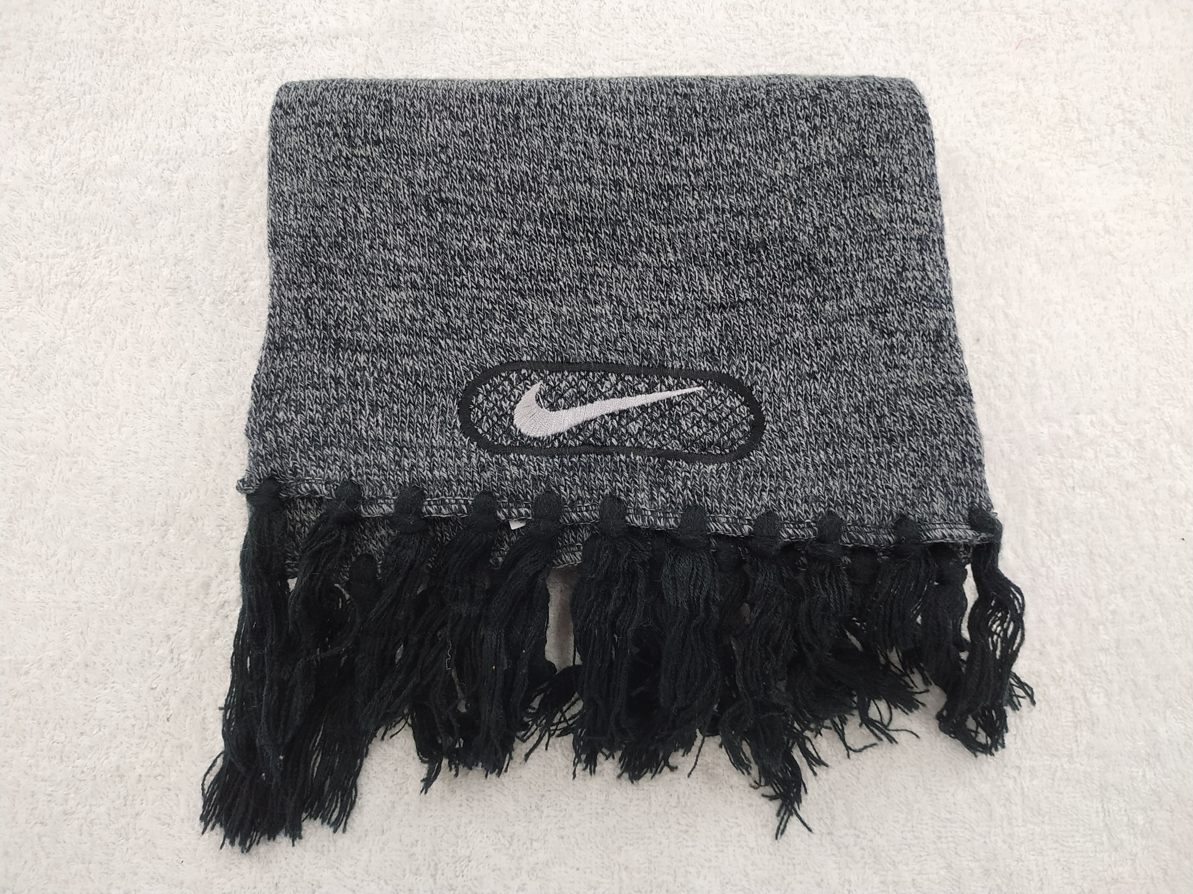 Nike Vintage Nike Scarf/Muffler/Neckwear MF381 Size ONE SIZE - 3 Thumbnail