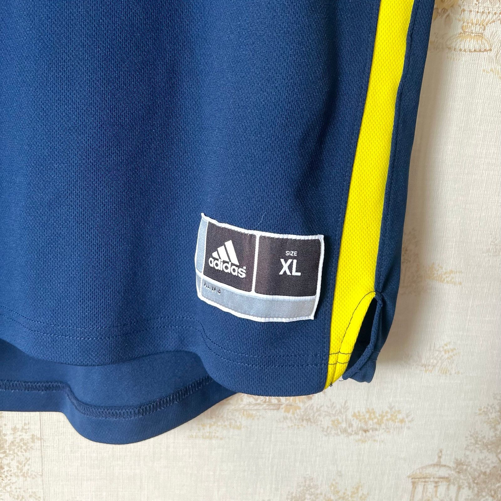 Adidas Michigan Wolverines Basketball Jersey | Glenn Robinson | XL Size US XL / EU 56 / 4 - 5 Thumbnail
