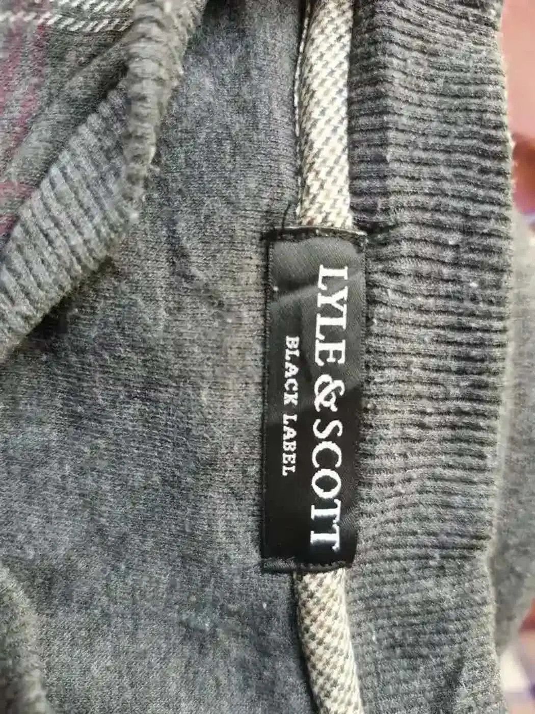Lyle & Scott Vintage Lyle & Scott Black Label Sweatshirt Size US L / EU 52-54 / 3 - 4 Thumbnail