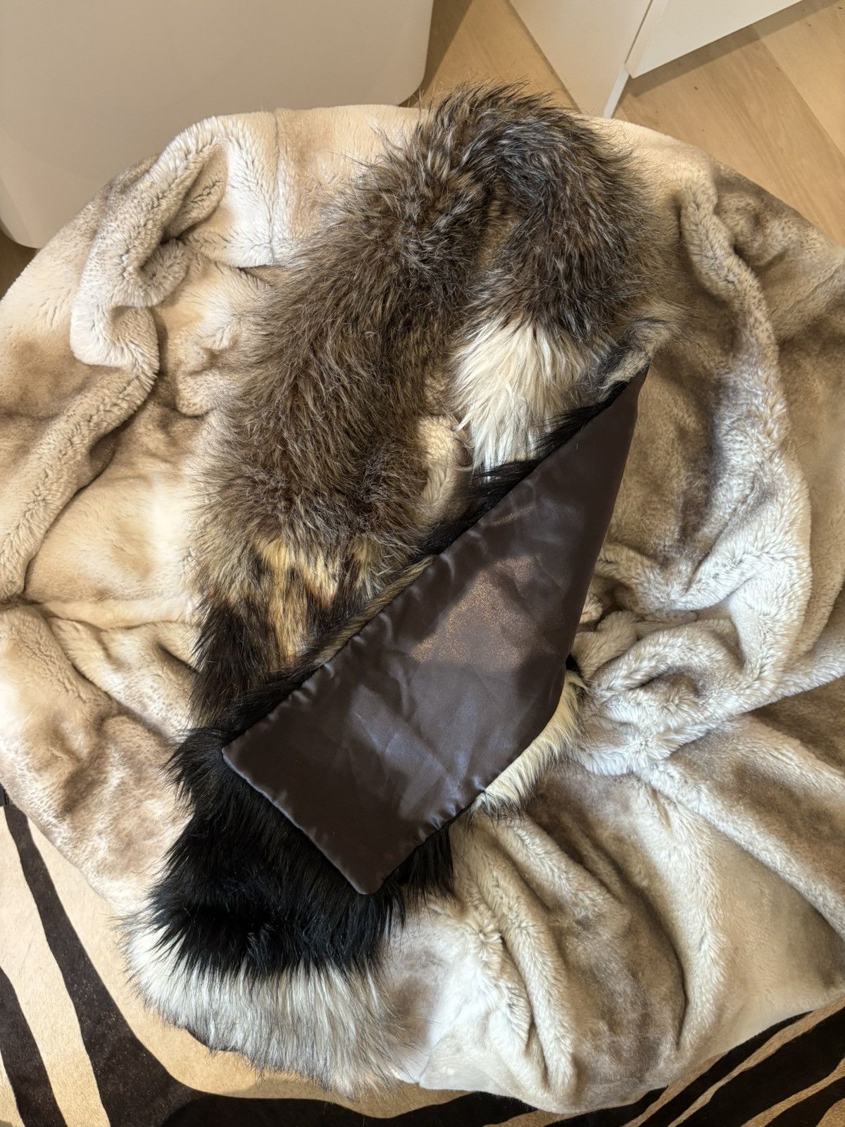 Country Road Luxury faux fur scarf Size ONE SIZE - 3 Thumbnail