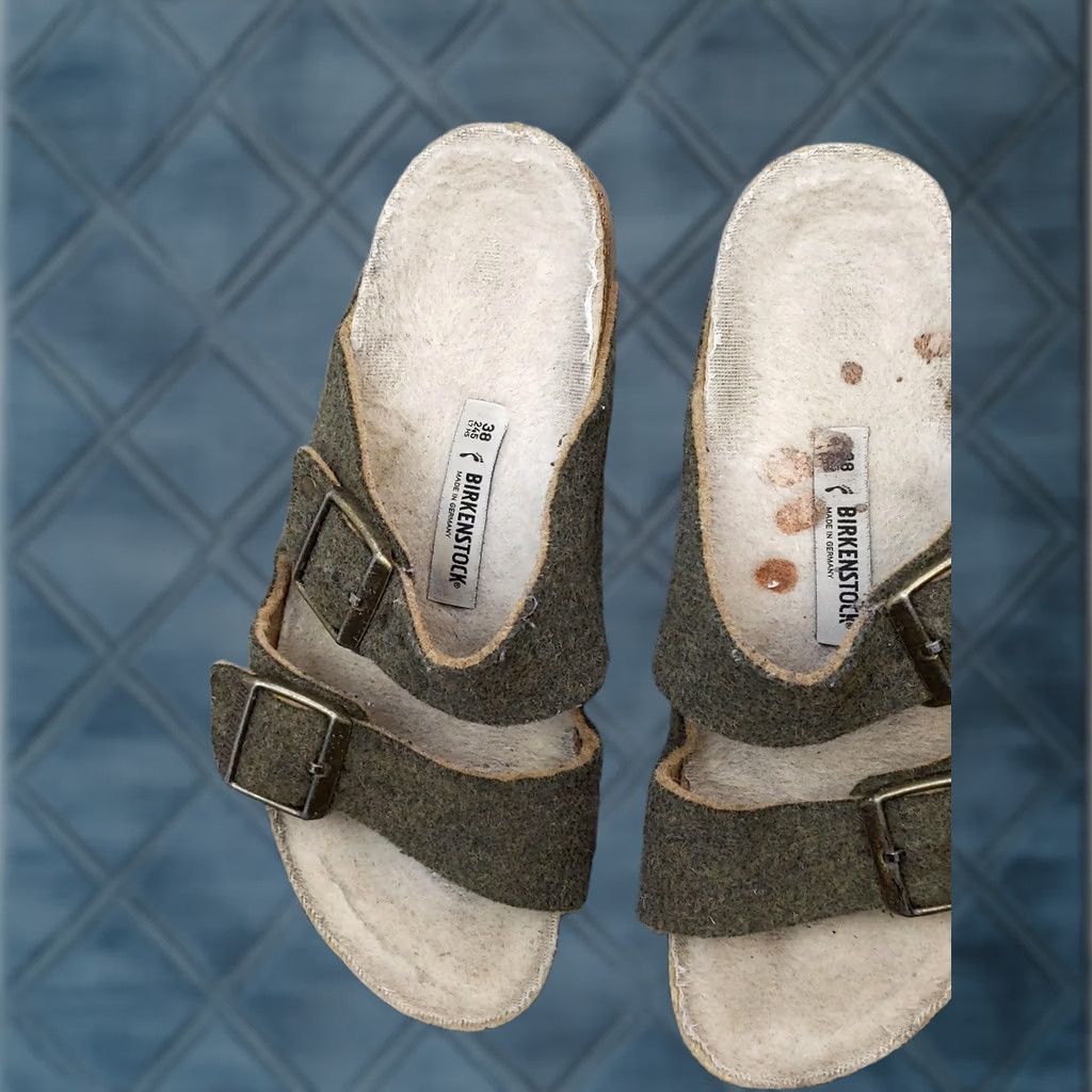 Birkenstock Birkenstock Arizona Sandals Womens 7 38 Green Wool Slide Cork Footbed Germany Arch Support Buckle Size US 7 / IT 37 - 1 Thumbnail