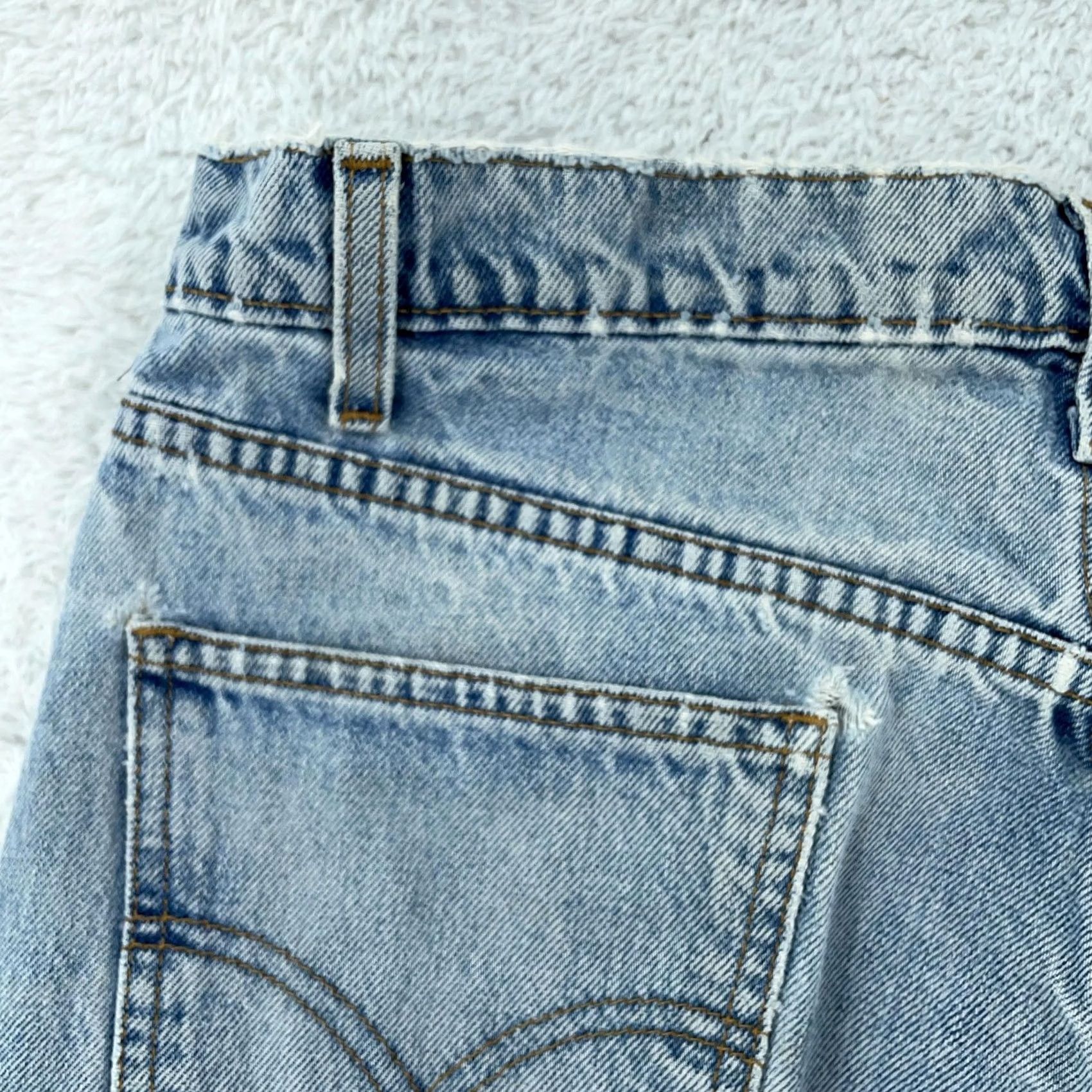 Levi's VINTAGE Levi's 550 Jeans 34x32 Relaxed Fit Light Wash Denim Orange Tab Men 34 Inseam 32 Size US 34 / EU 50 - 6 Thumbnail