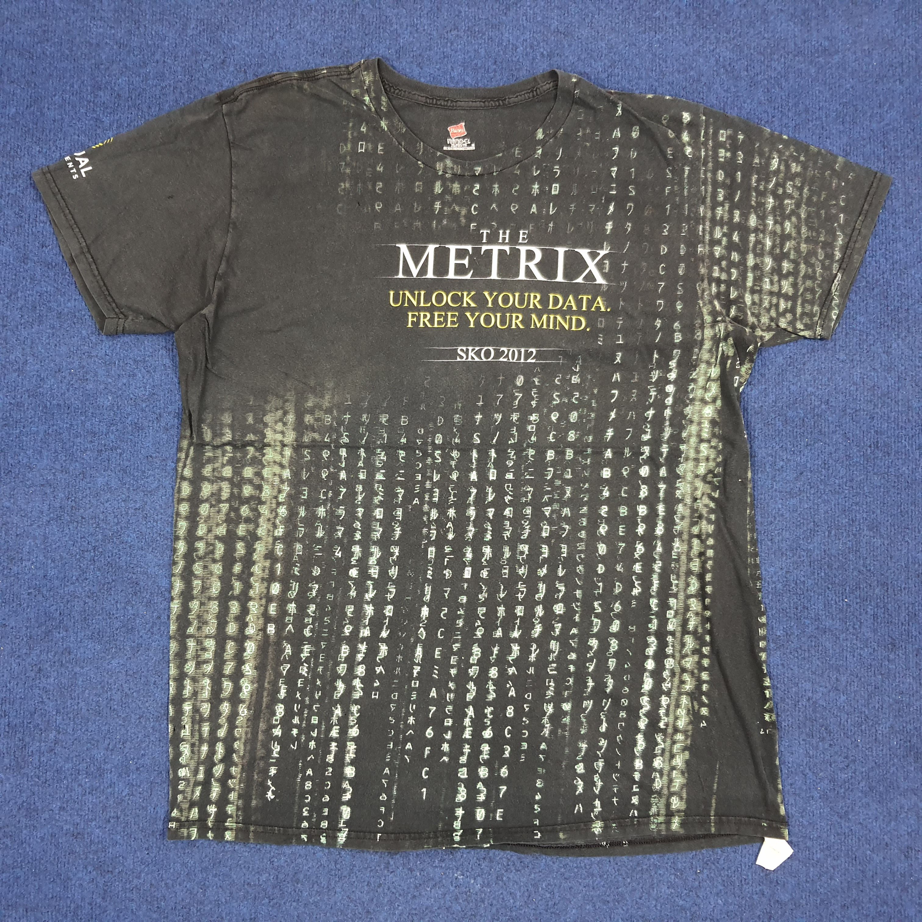 Vintage Vintage The Matrix American Movie Tshirt Size US XL / EU 56 / 4 - 1 Thumbnail