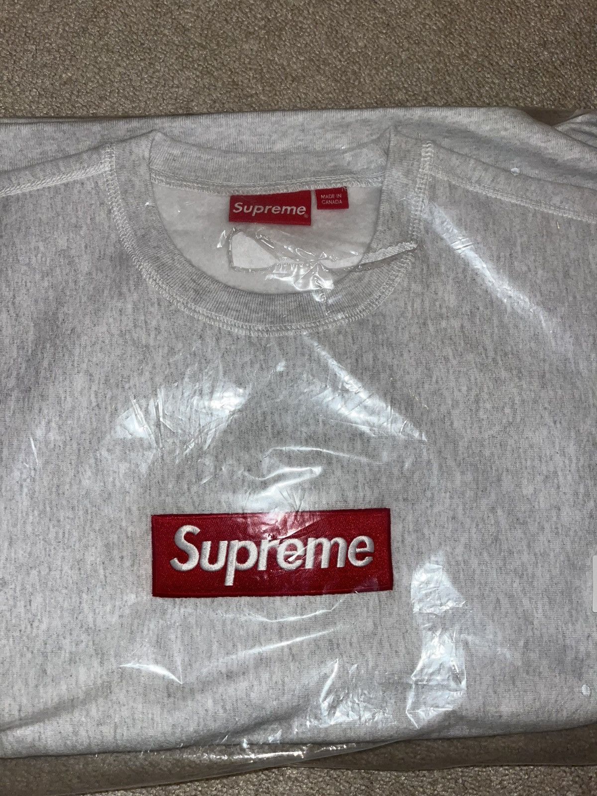 Supreme FW18 Ash Grey Box Logo Crewneck Sweatshirt Size US L / EU 52-54 / 3 - 2 Thumbnail
