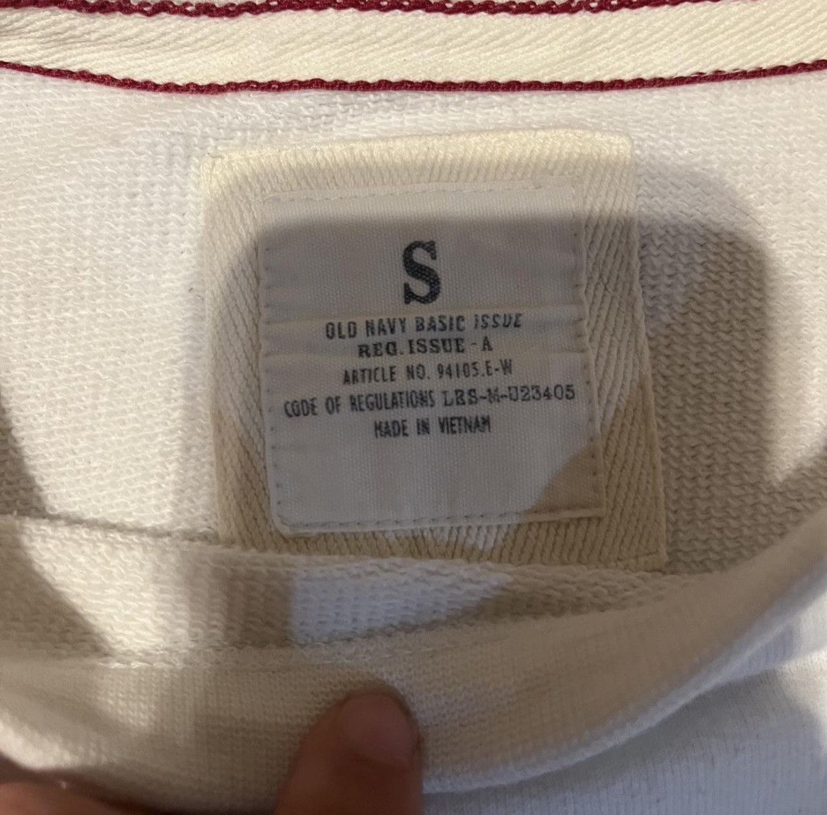 Old Navy Vintage Old Navy white crewneck sweatshirt Size US S / EU 44-46 / 1 - 3 Thumbnail