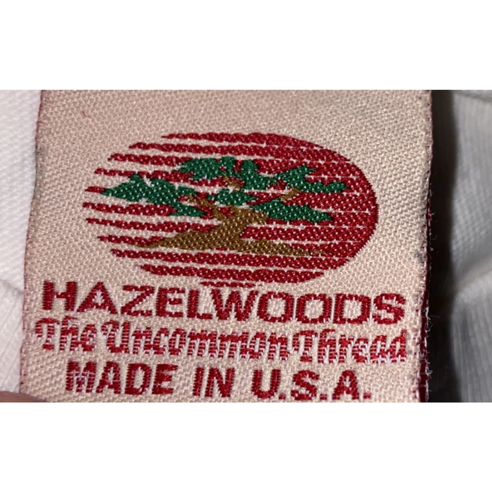 Vintage Hazelwoods T-Shirt Mens White USA Made Short Sleeve Basic L Regular Size L Department Men Pattern Solid Cotton Short Sleeve Vintage No Size US L / EU 52-54 / 3 - 5 Thumbnail