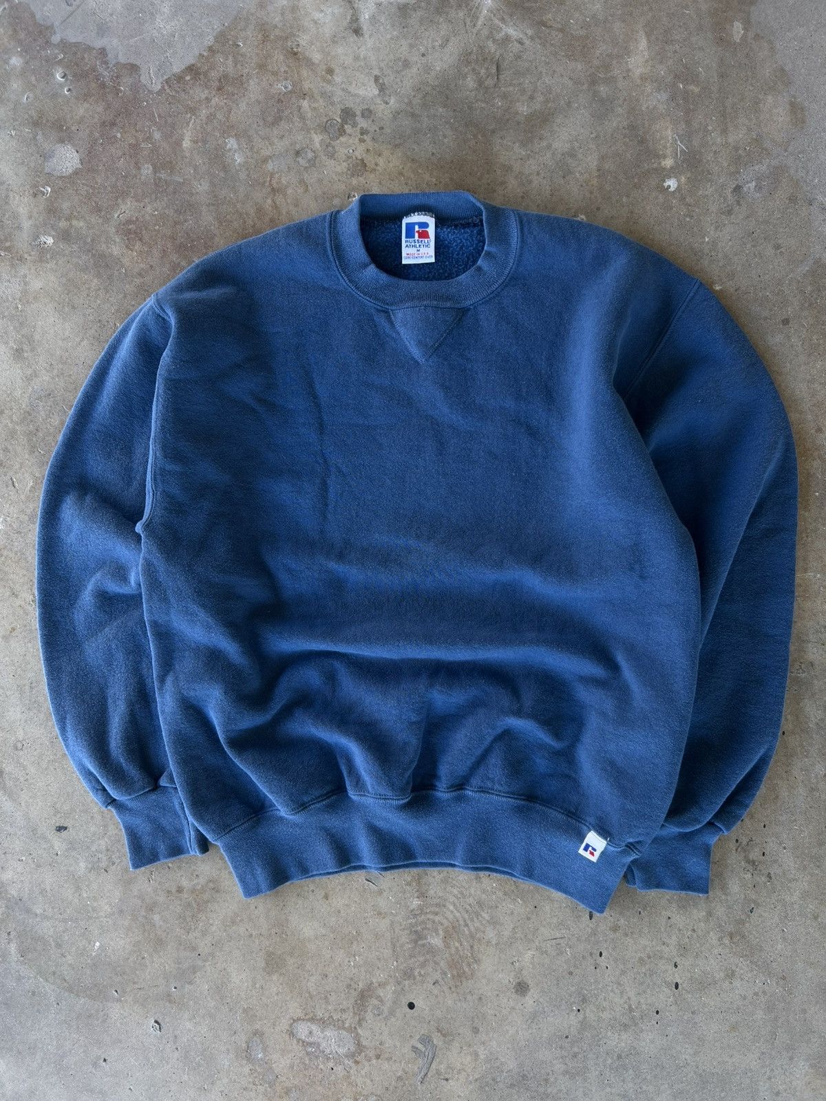 Russell Athletic Vintage 90’s Russell Essential Red Sweatshirt Crewneck Size US M / EU 48-50 / 2 - 2 Thumbnail