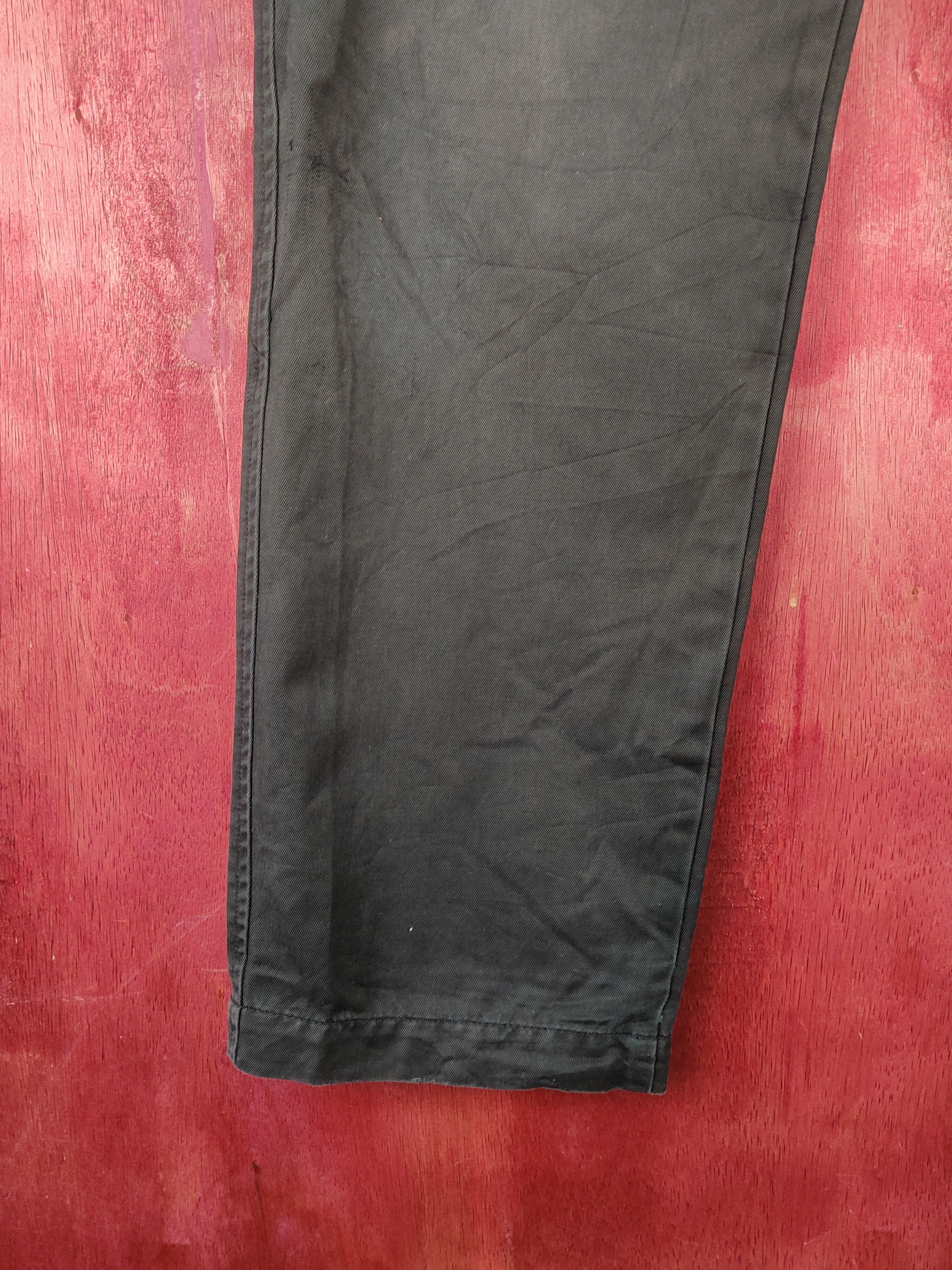 Japanese Brand Uniqlo Black Faded vintage Casual Pants #S2265 Size US 32 / EU 48 - 4 Thumbnail