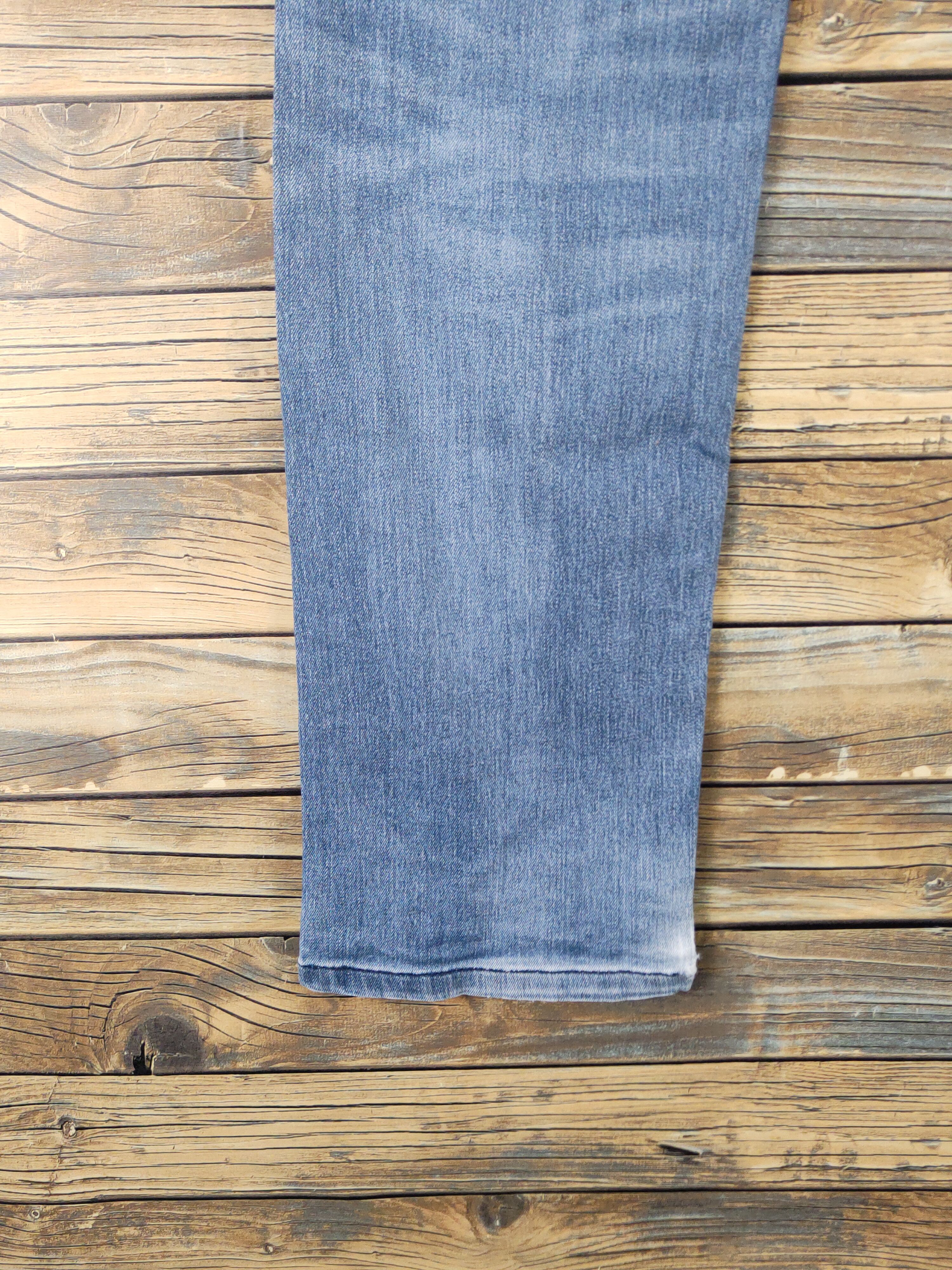 Japanese Brand Uniqlo japan Blue faded Distressed Ripped denim Jeans #W1693 Size US 29 - 9 Thumbnail