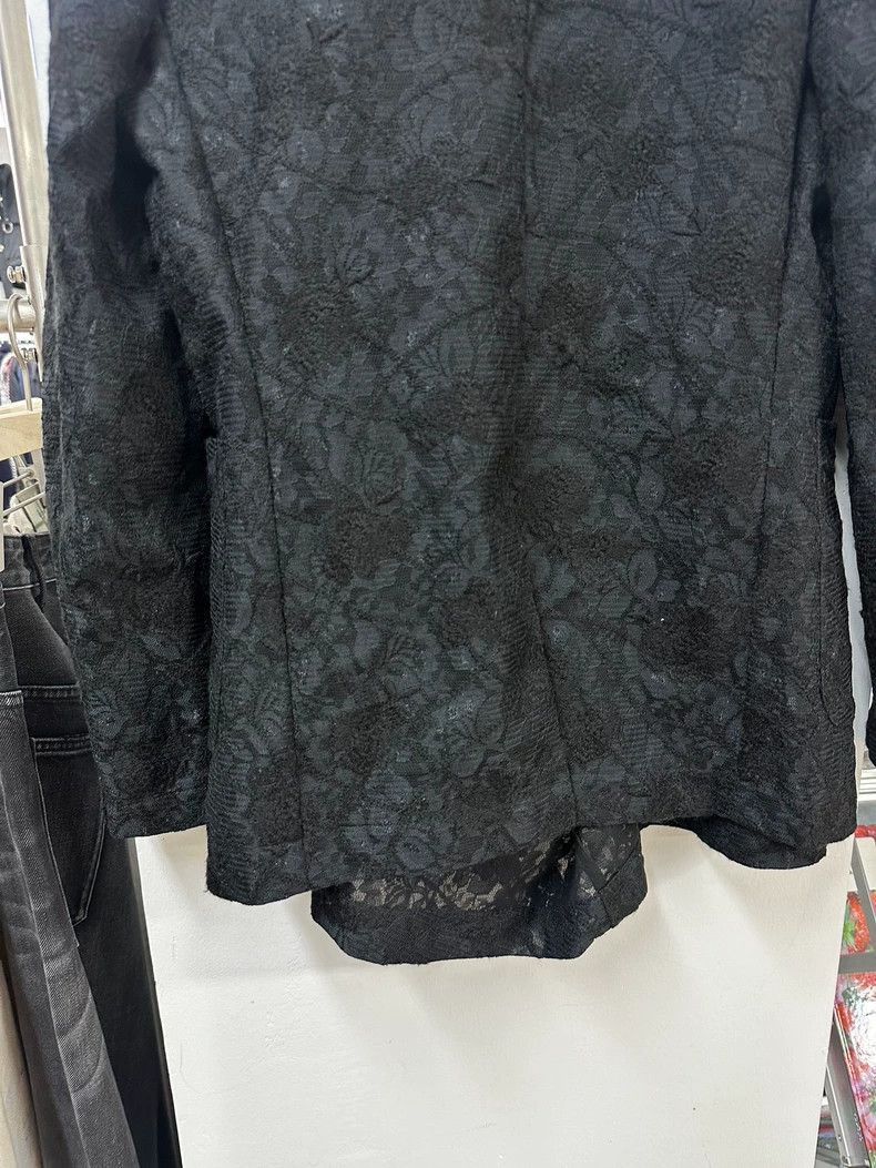 Comme des Garcons Comme des Garcons lace rose suit 2505-Nextarrow Size US S / EU 44-46 / 1 - 7 Thumbnail