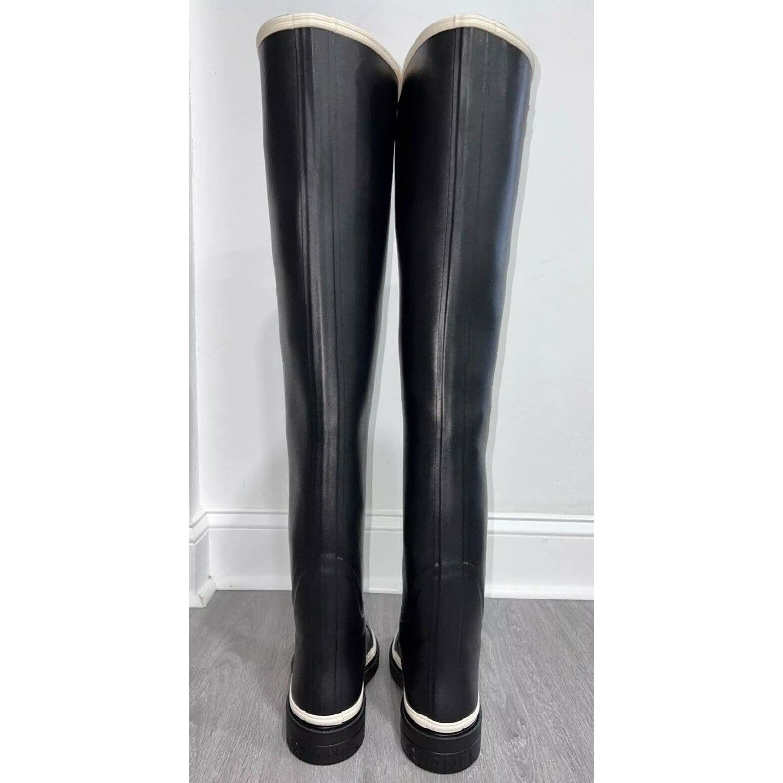 Chanel 22K Caoutchouc CC Thigh High Pull On Rubber Rain Boot 40 Size US 10 / IT 40 - 10 Thumbnail