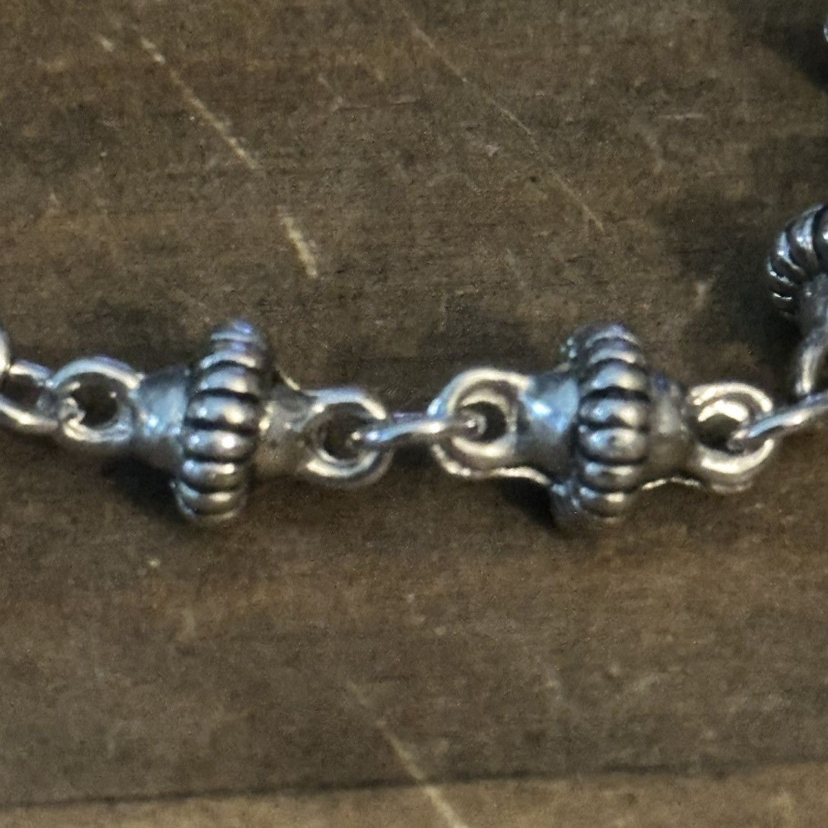 Other Silver tone fluted saucer bead link bracelet Size ONE SIZE - 4 Thumbnail