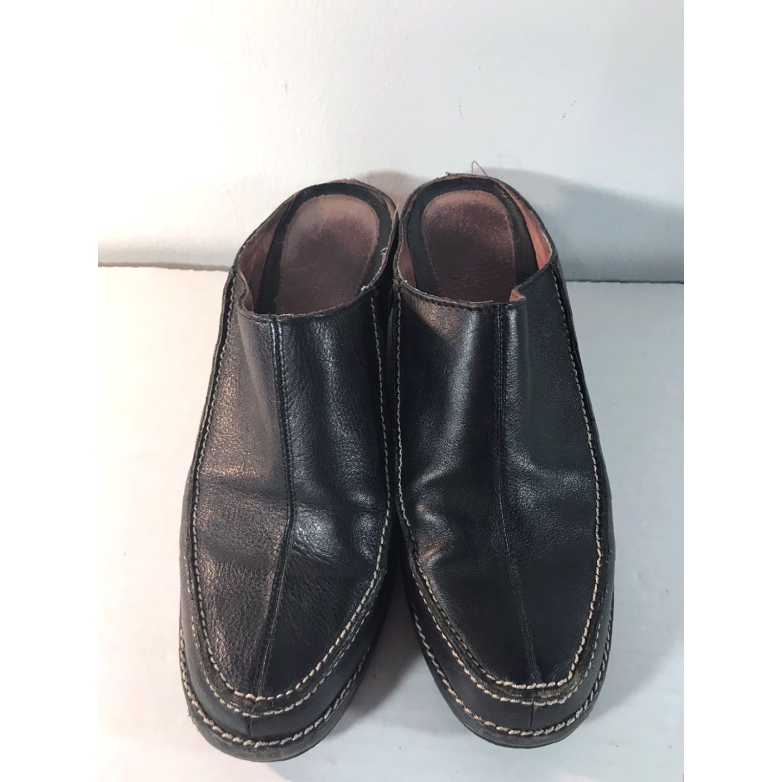Vintage VINTAGE Aerosoles Leather Clogs Casual Women's Size 8M Black Slip On 2.5in Heel Size US 8 / IT 38 - 2 Thumbnail