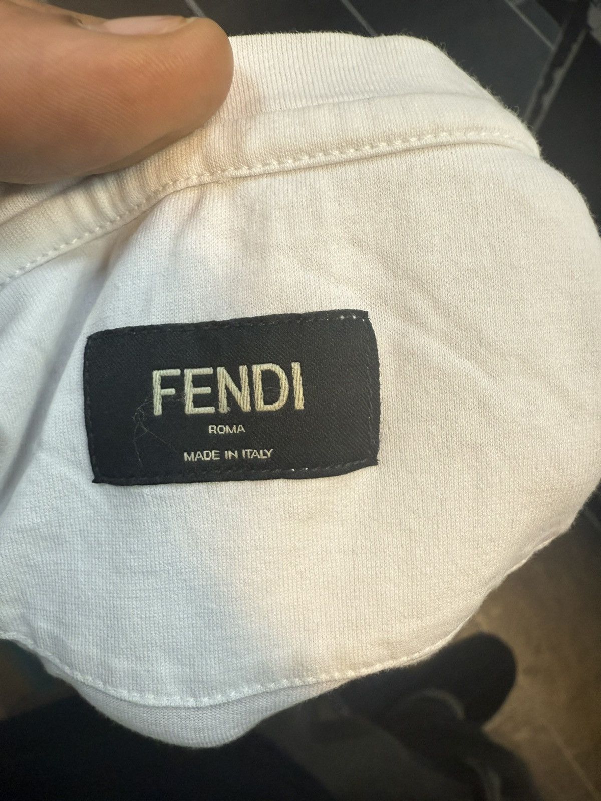 Fendi Fendi stacked white logo tee Size US S / EU 44-46 / 1 - 4 Thumbnail