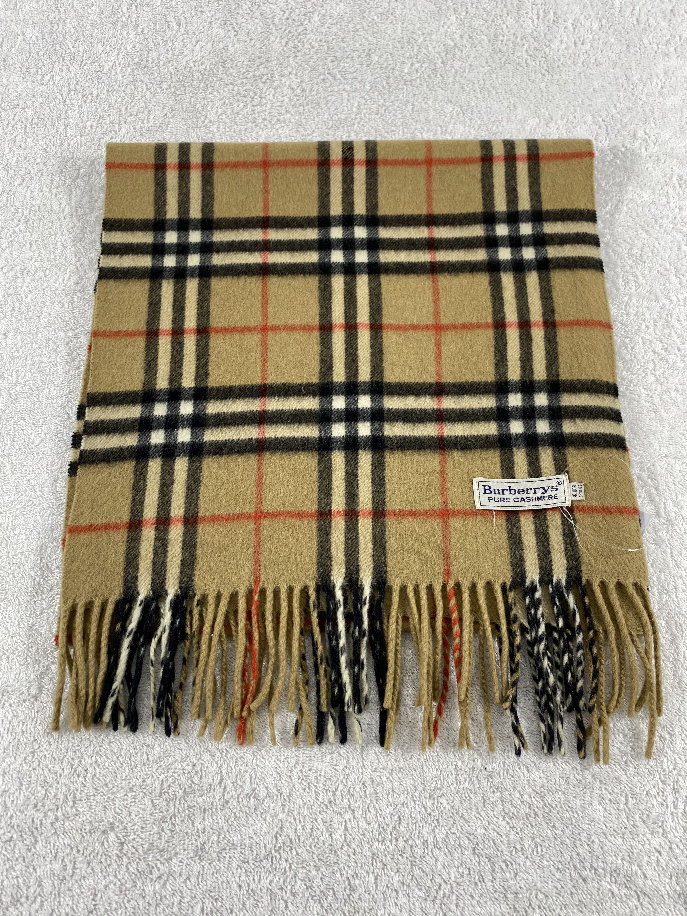 Burberry Vintage Burberry Scarf/Muffler/Neckwear MF645 Size ONE SIZE - 2 Thumbnail