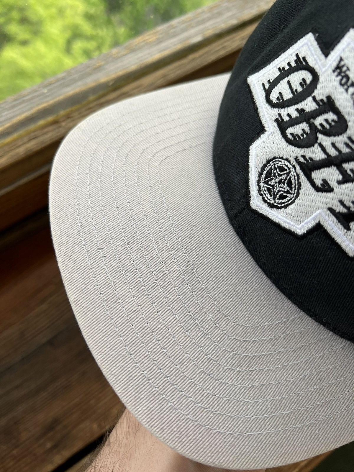 Vintage Vintage Obey Snapback Cap Big Logo Baseball Size ONE SIZE - 4 Thumbnail