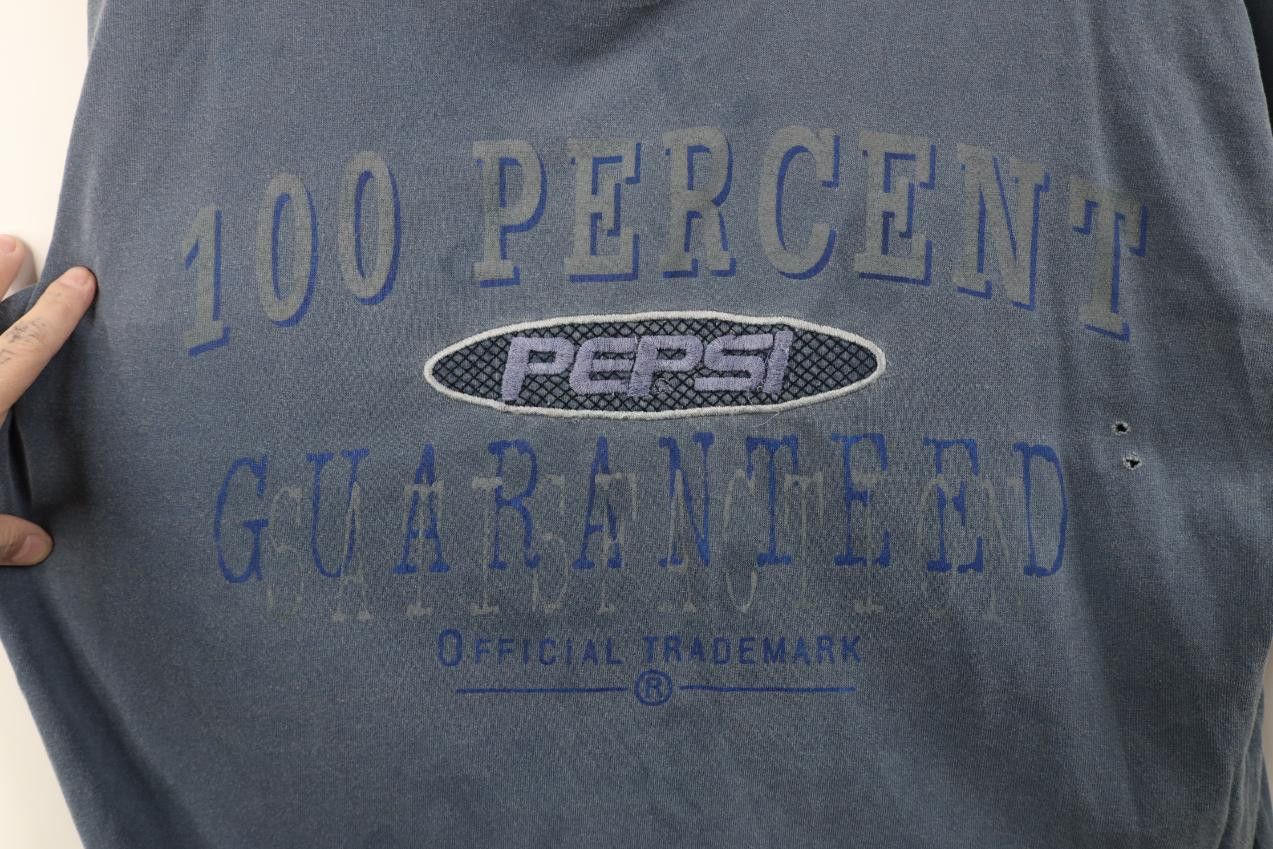 Vintage Vintage 90s Pepsi Co Stonewashed Short Sleeve T-Shirt USA Size US L / EU 52-54 / 3 - 4 Thumbnail