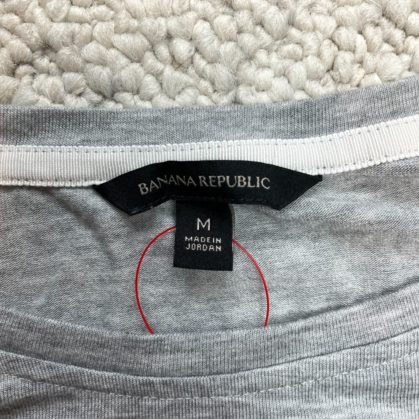 Banana Republic VINTAGE Banana Republic Shirt Womens Medium Gray Threadsoft Modal Short Sleeve Tee Size M / US 6-8 / IT 42-44 - 2 Thumbnail